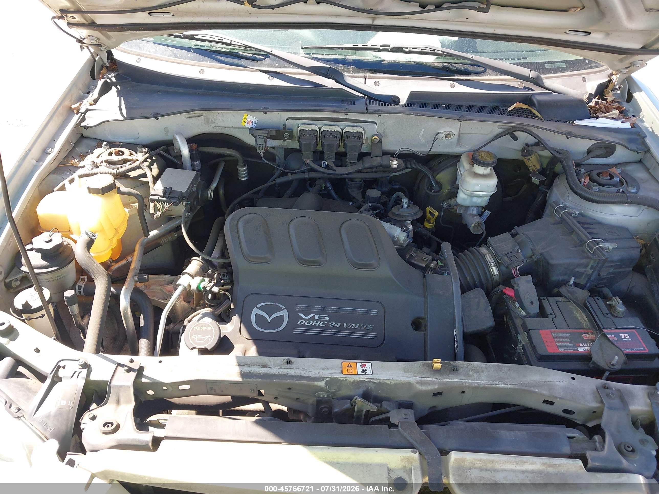 2005 Mazda Tribute S Champagne vin: 4F2CZ96195KM51687