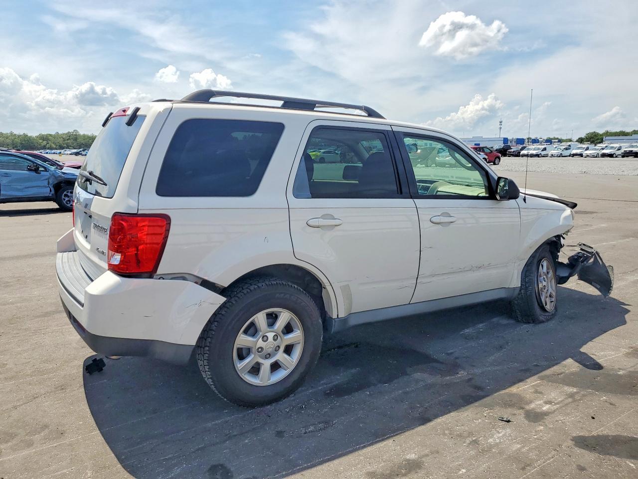 2009 Mazda Tribute S White vin: 4F2CZ96G89KM03270