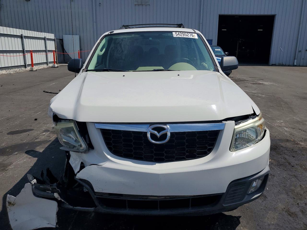2009 Mazda Tribute S White vin: 4F2CZ96G89KM03270