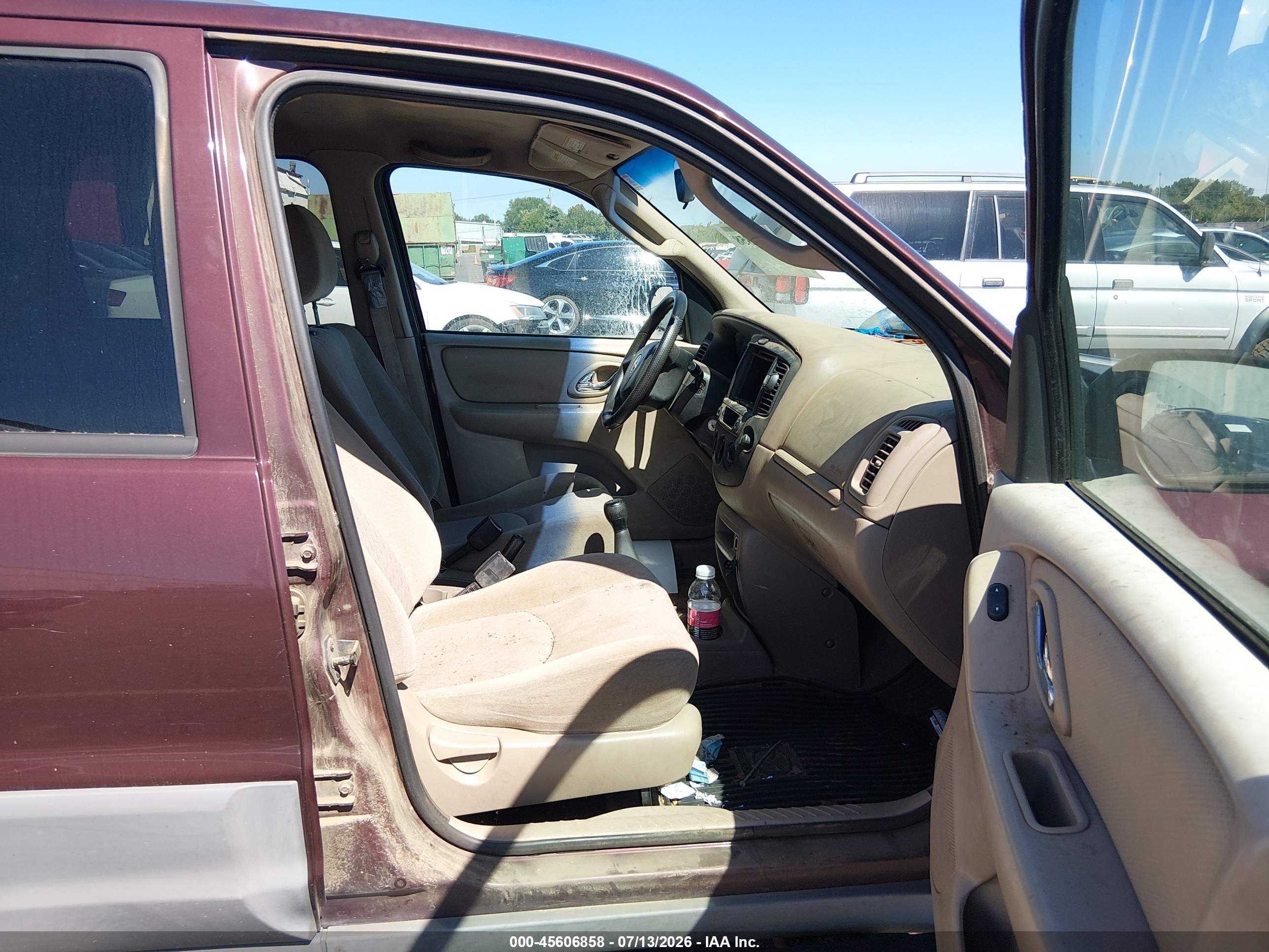 2002 Mazda Tribute Dx Бордовый vin: 4F2YU06B62KM15959