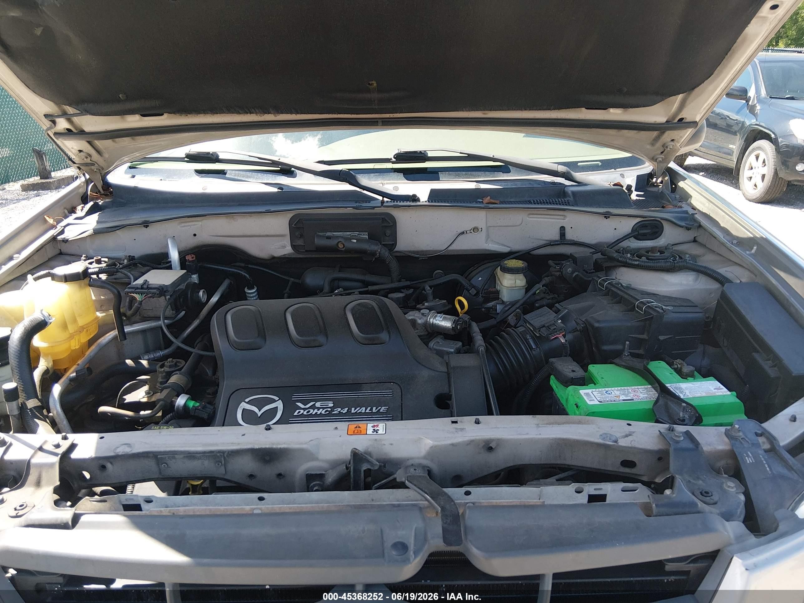 2001 Mazda Tribute Es V6/lx V6 Золотой vin: 4F2YU08101KM30489