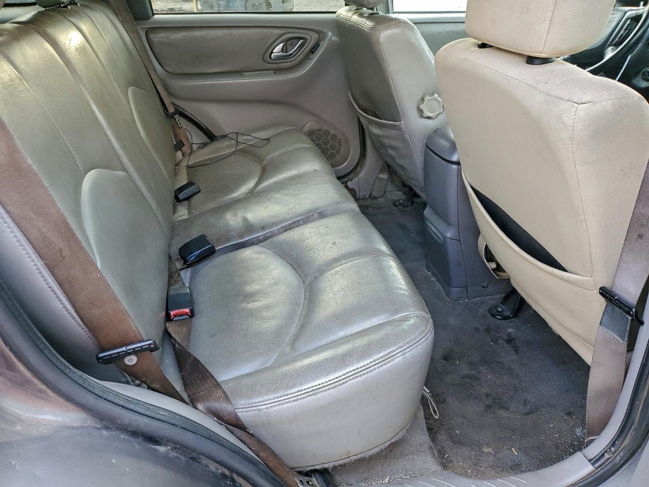 2002 Mazda Tribute Lx Blue vin: 4F2YU08122KM57145