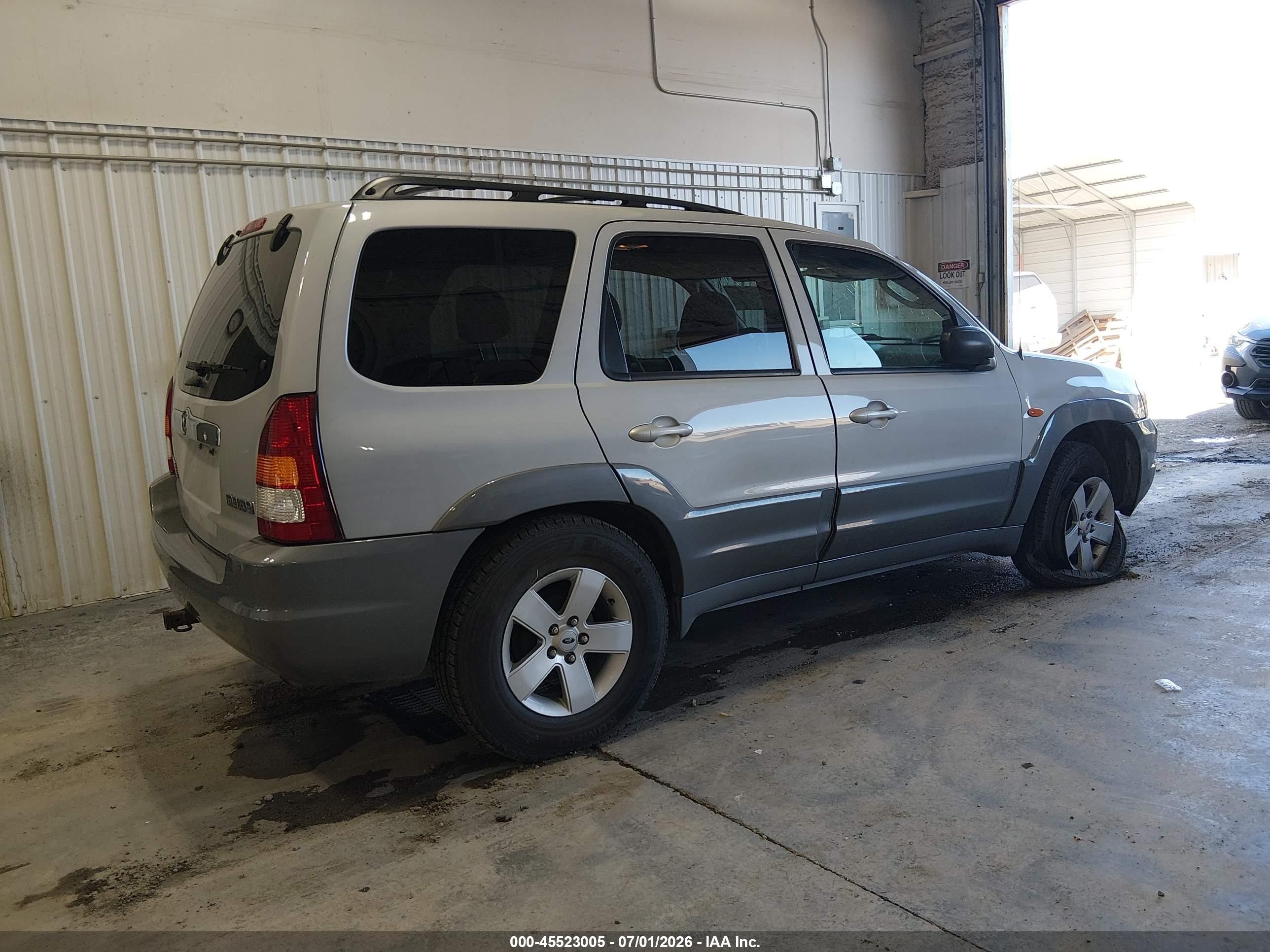 2002 Mazda Tribute Es V6/lx V6 Серебряный vin: 4F2YU08132KM23621
