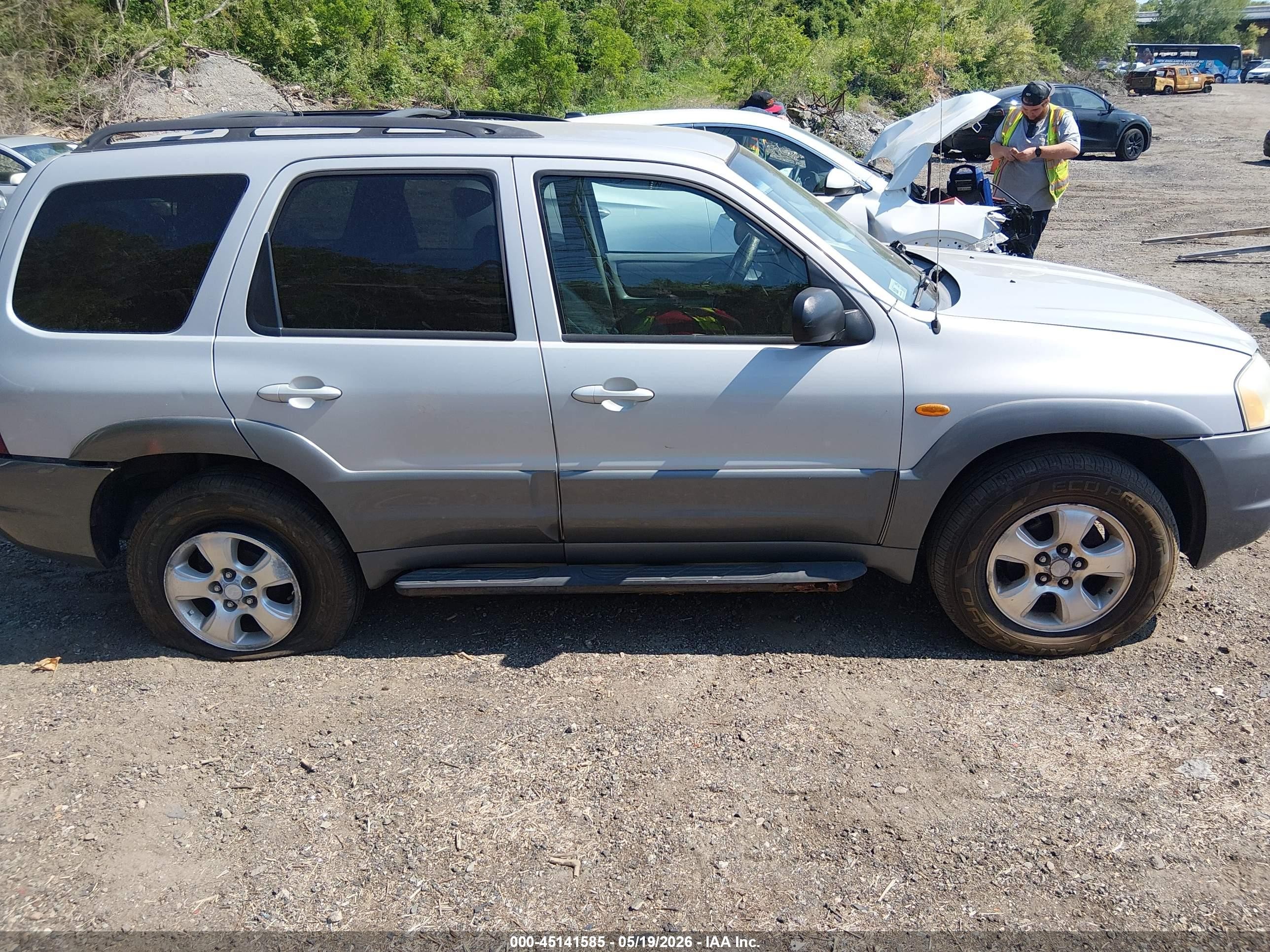 2002 Mazda Tribute Es V6/lx V6 Серебряный vin: 4F2YU08152KM36919