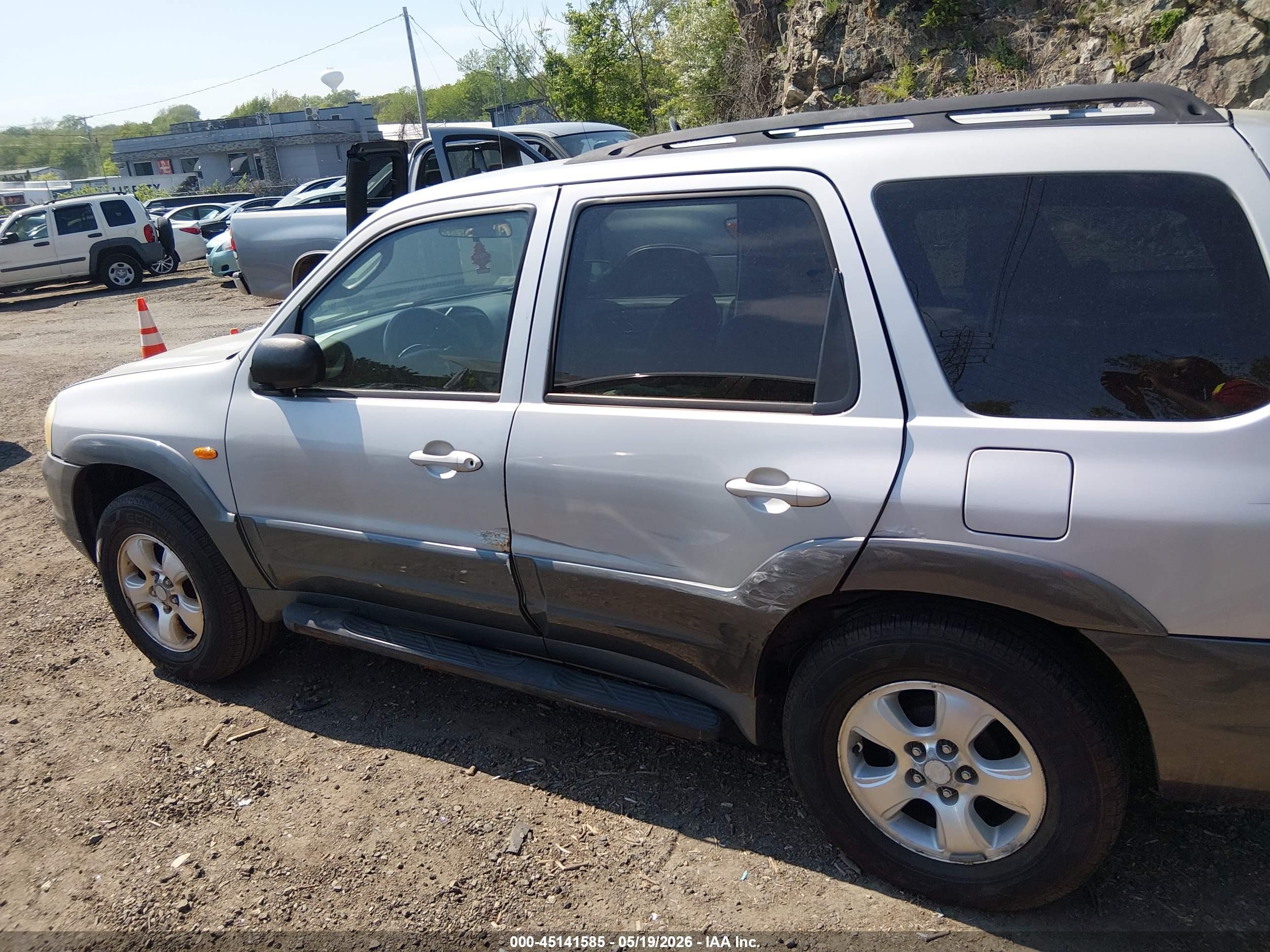 2002 Mazda Tribute Es V6/lx V6 Серебряный vin: 4F2YU08152KM36919