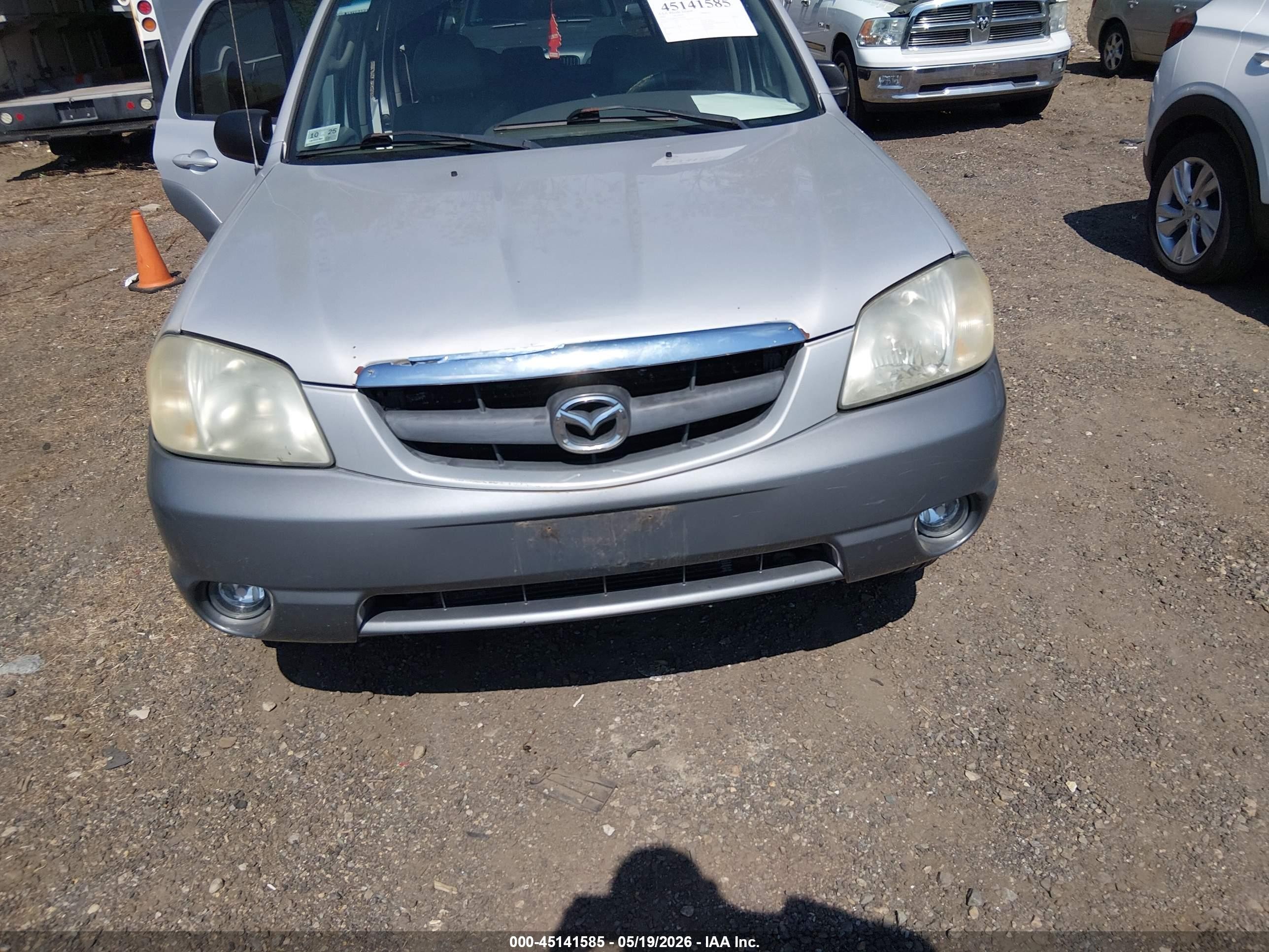 2002 Mazda Tribute Es V6/lx V6 Серебряный vin: 4F2YU08152KM36919