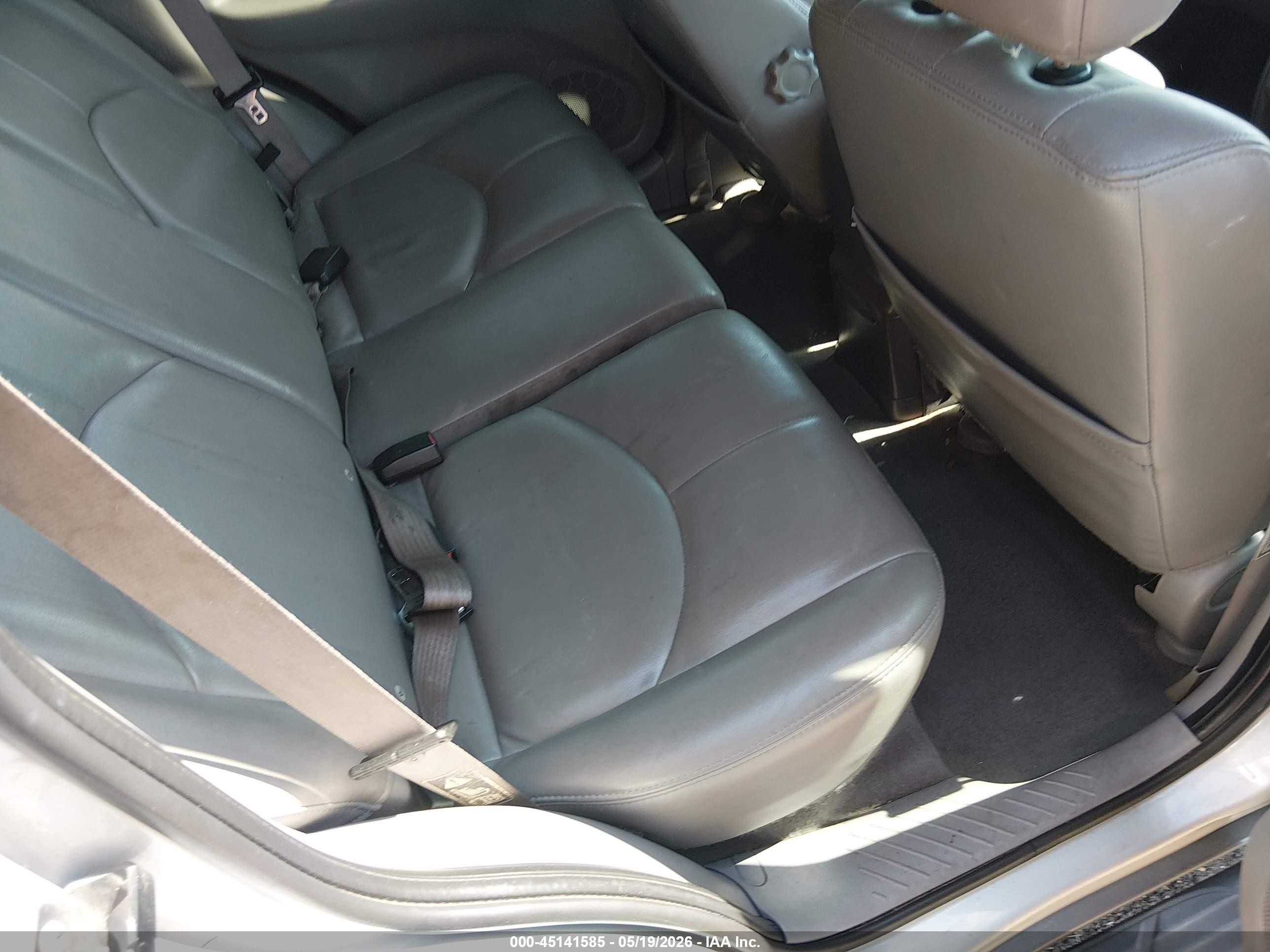 2002 Mazda Tribute Es V6/lx V6 Серебряный vin: 4F2YU08152KM36919