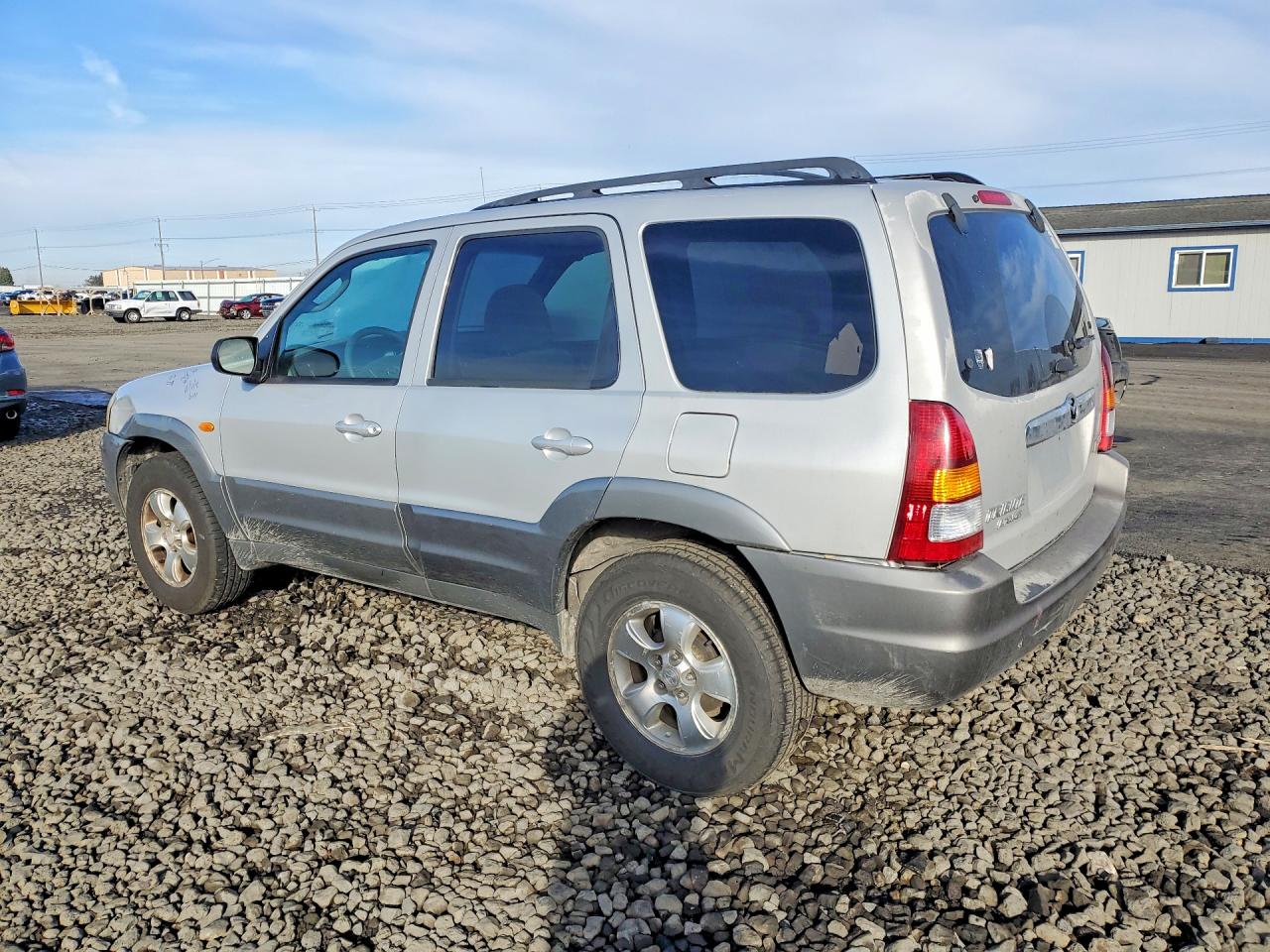 2002 Mazda Tribute Lx Silver vin: 4F2YU081X2KM39489