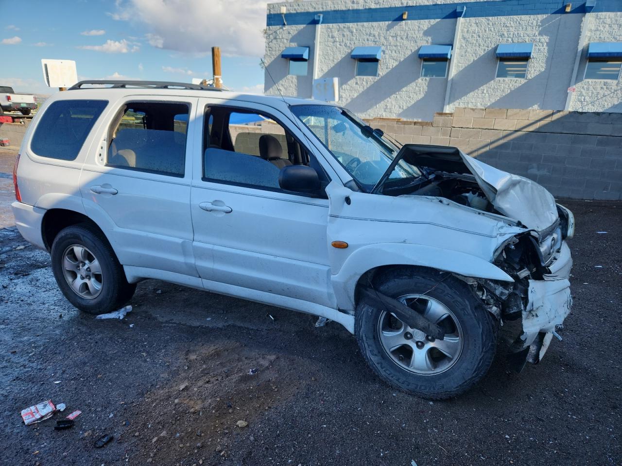 2002 Mazda Tribute Белый vin: 4F2YU09102KM51326