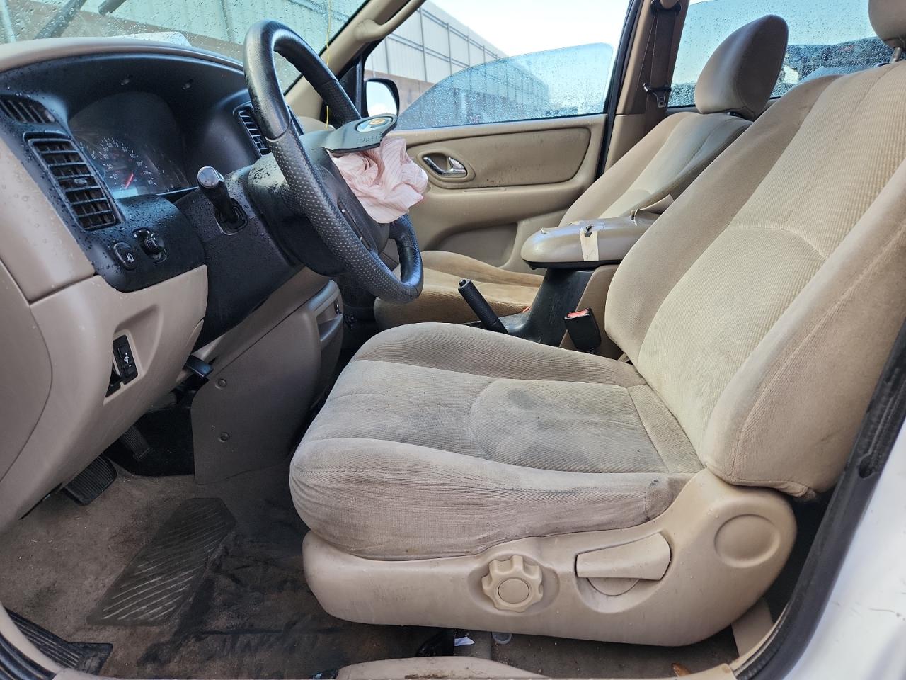 2002 Mazda Tribute Белый vin: 4F2YU09102KM51326
