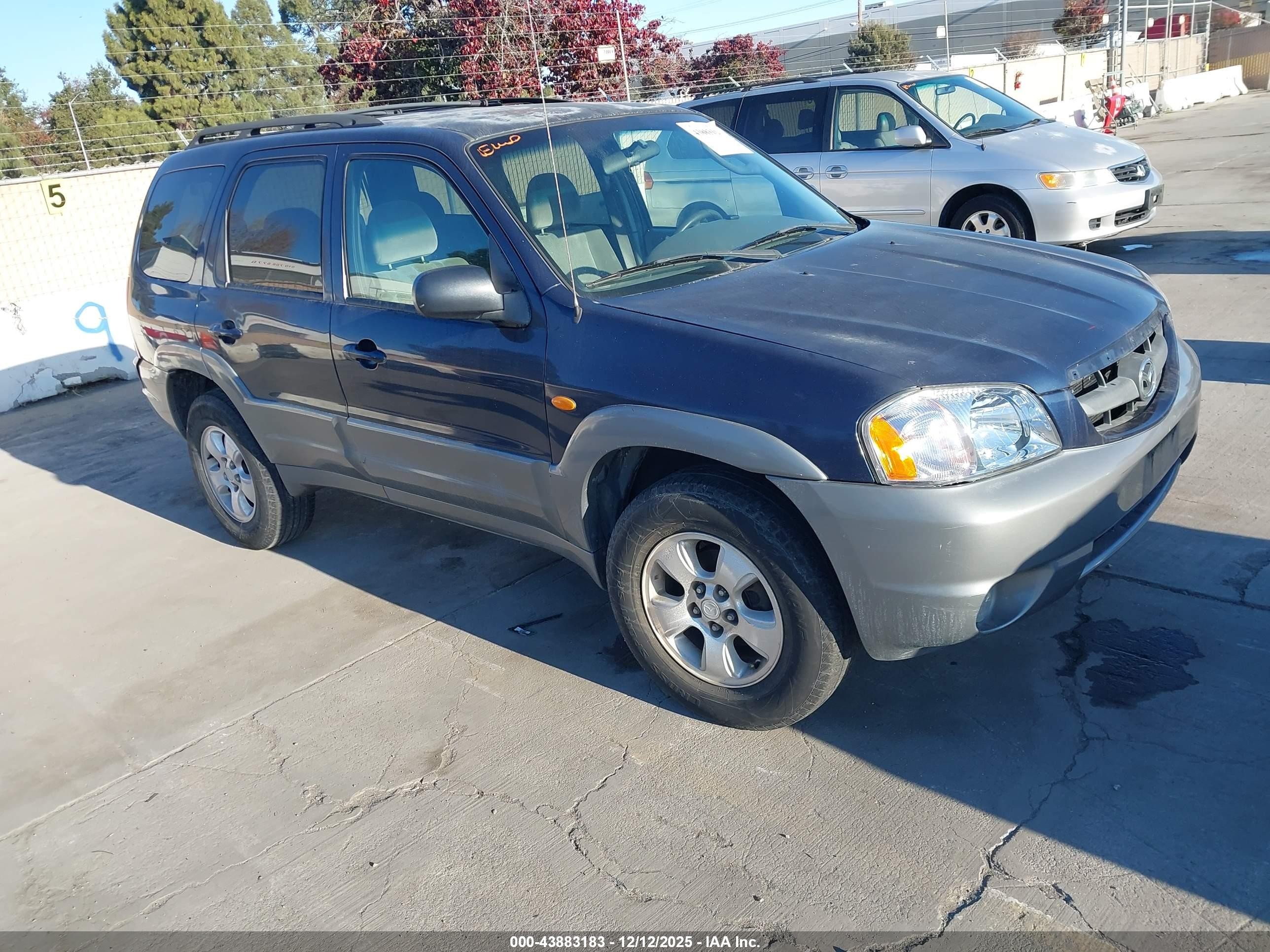 4F2YU09162KM62007