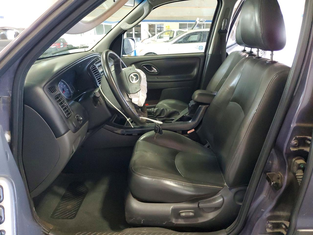 2006 Mazda Tribute I Угольный vin: 4F2YZ02Z26KM28699