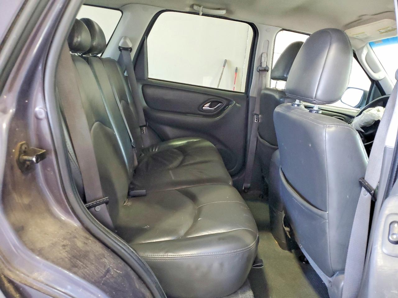2006 Mazda Tribute I Угольный vin: 4F2YZ02Z26KM28699