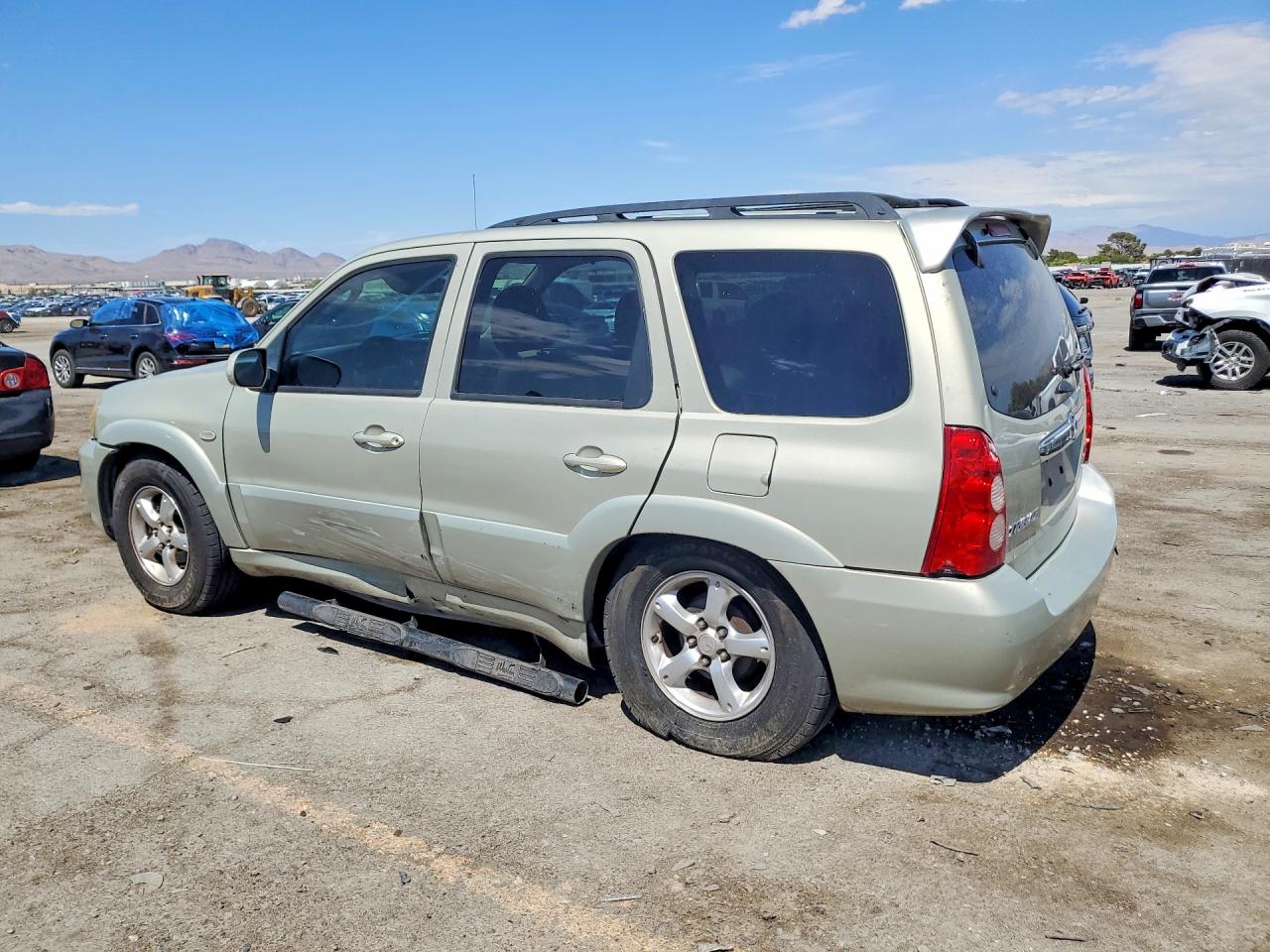 2005 Mazda Tribute I Green vin: 4F2YZ02Z35KM52380