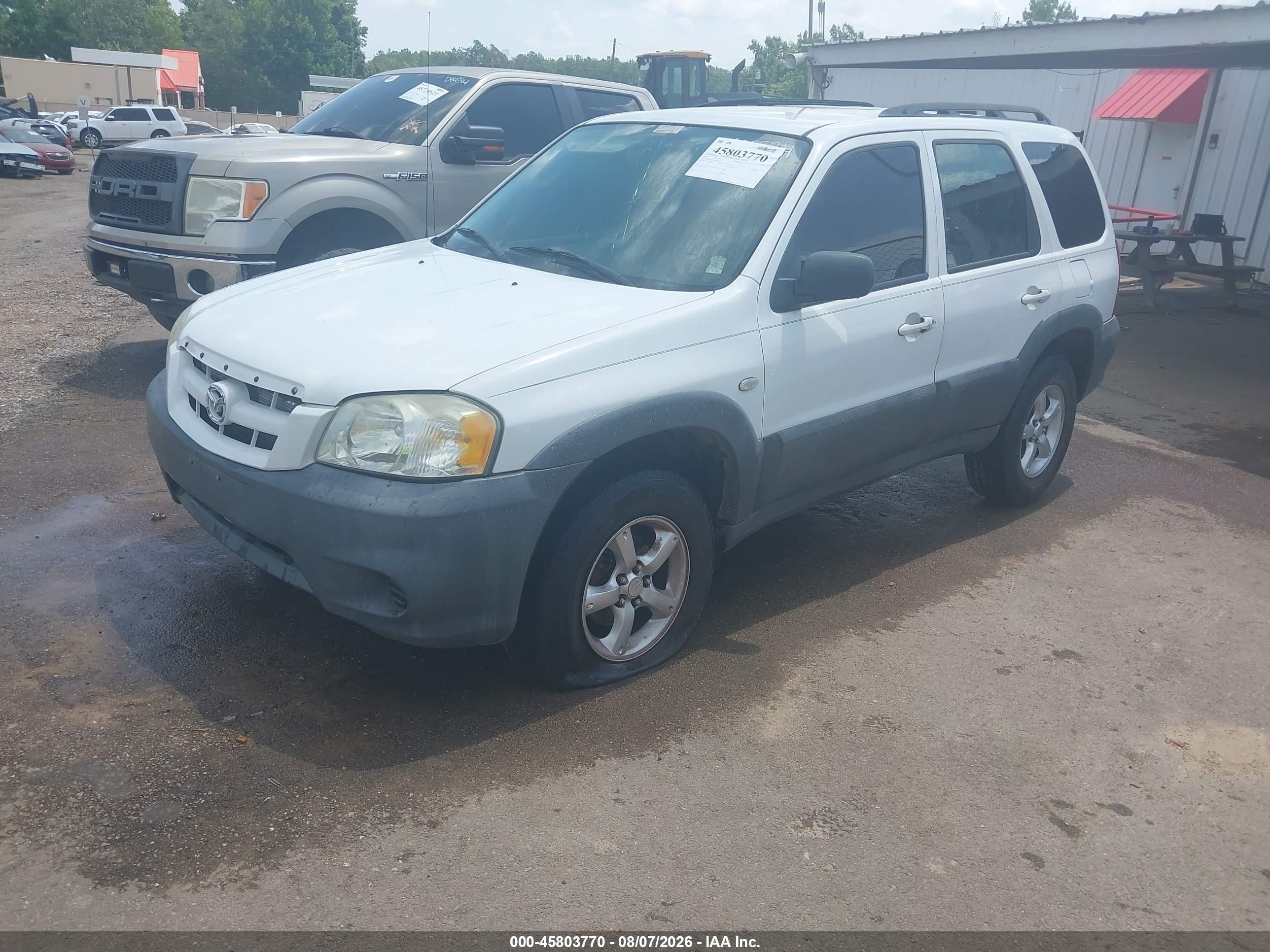 2006 Mazda Tribute I White vin: 4F2YZ02ZX6KM25534
