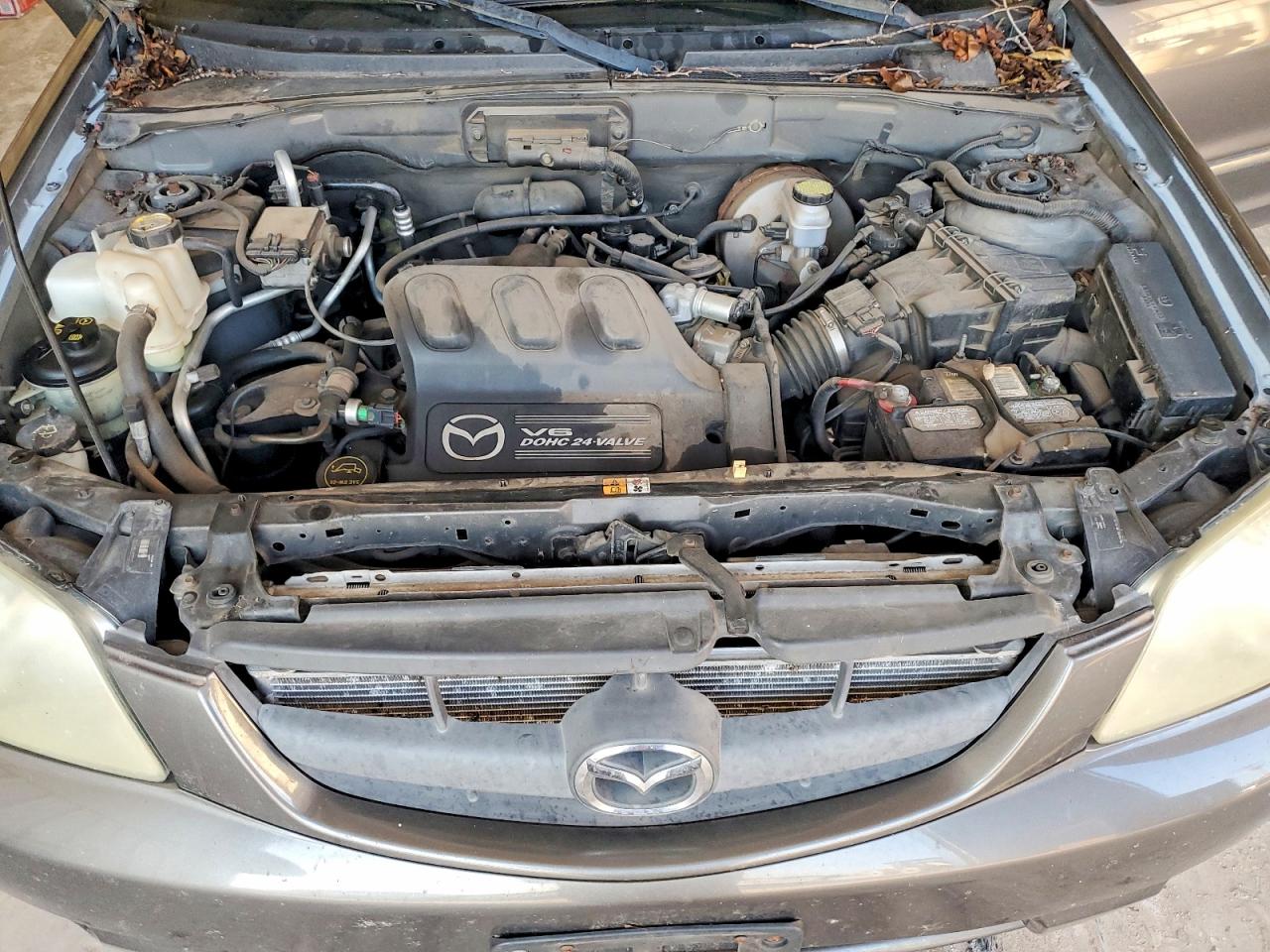 2004 Mazda Tribute Lx Серый vin: 4F2YZ04104KM17365