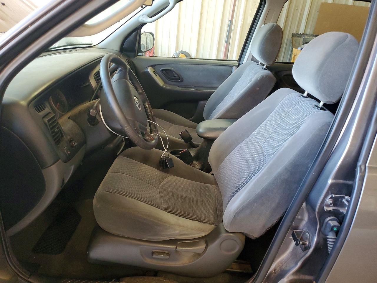 2004 Mazda Tribute Lx Серый vin: 4F2YZ04104KM17365
