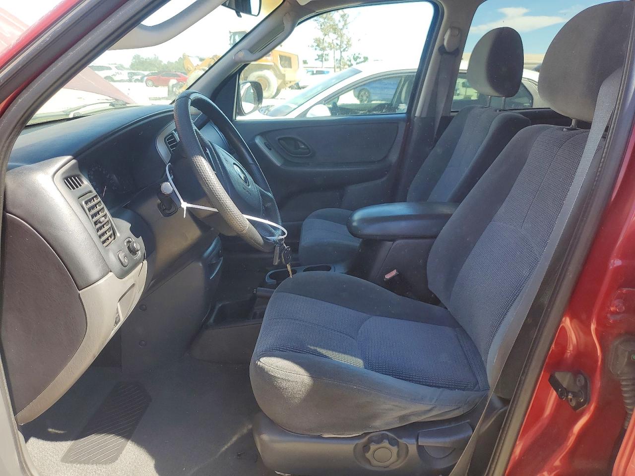 2003 Mazda Tribute Lx Red vin: 4F2YZ04123KM12313