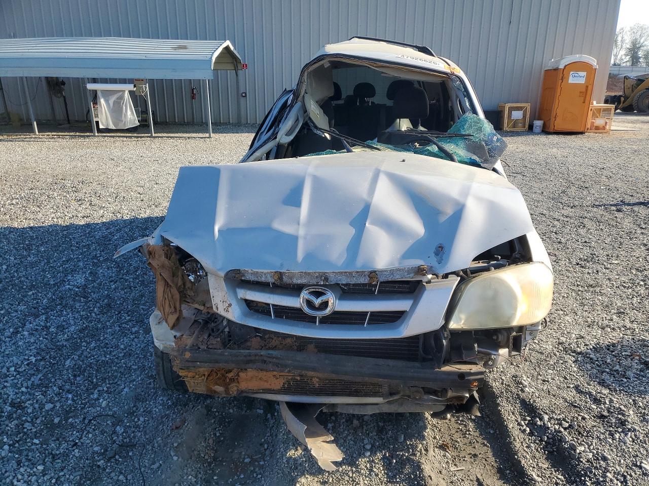 2006 Mazda Tribute S Silver vin: 4F2YZ04126KM18794