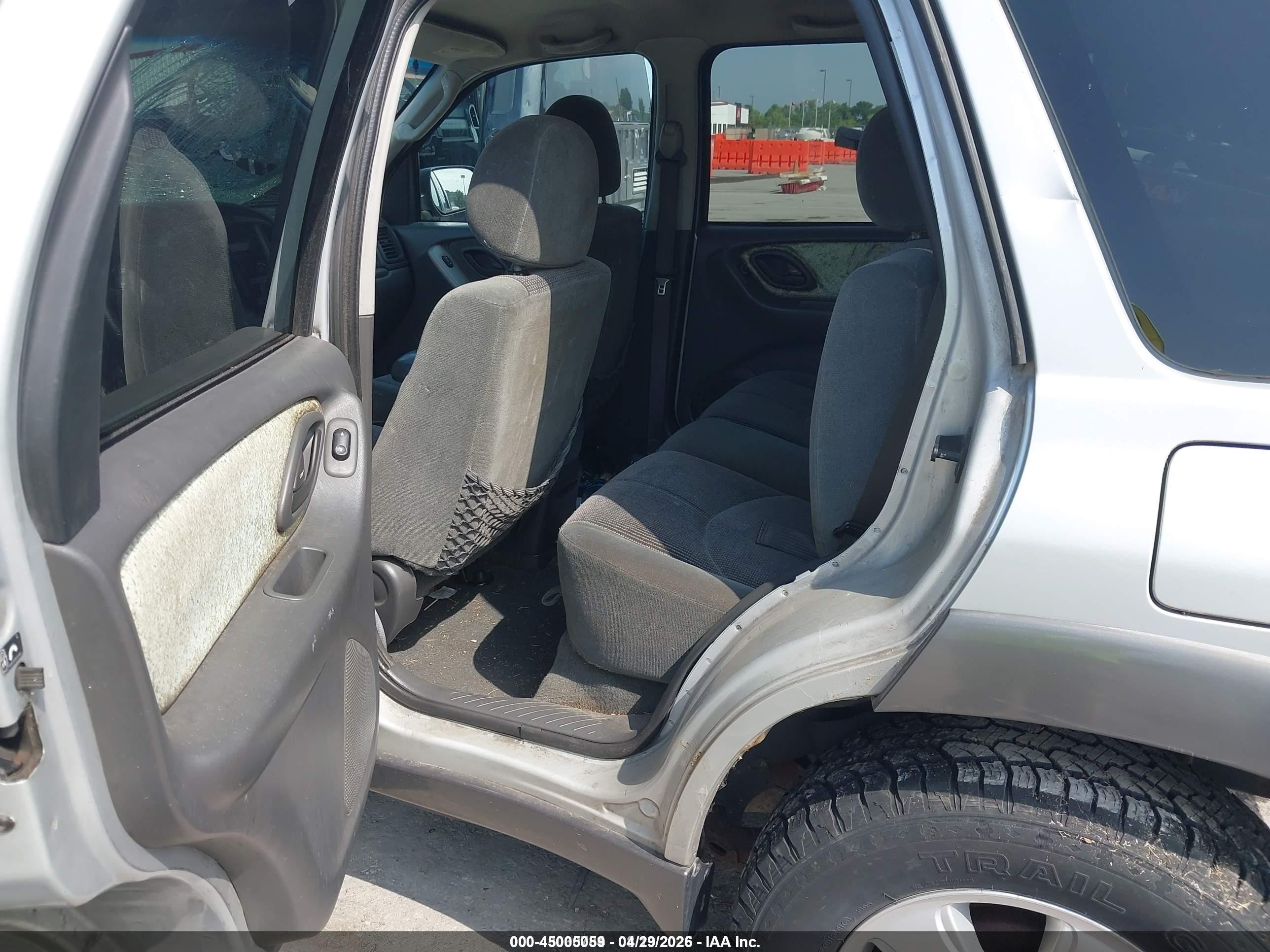 2004 Mazda Tribute Lx V6 Gray vin: 4F2YZ04154KM02473