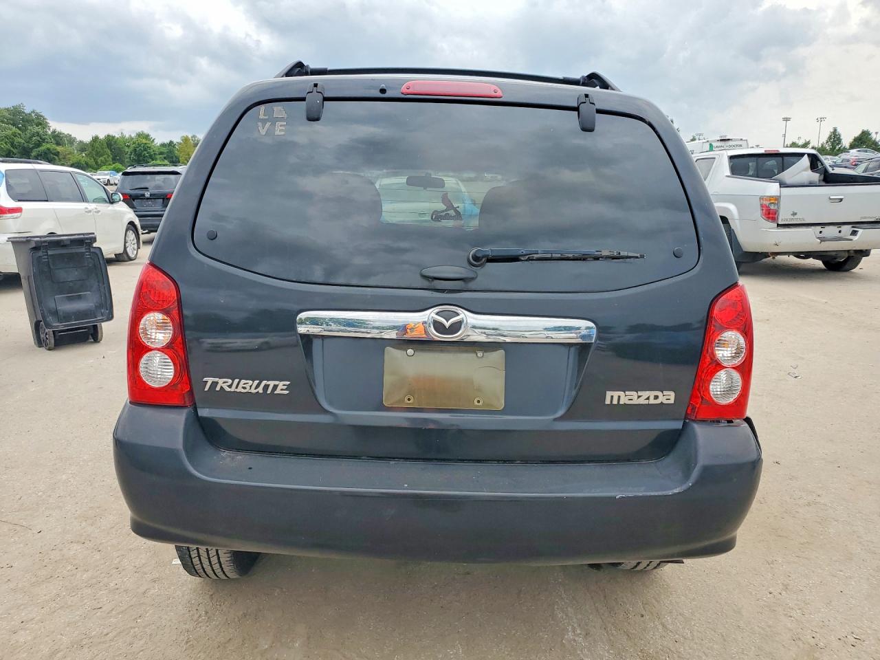 2006 Mazda Tribute S Black vin: 4F2YZ04156KM32382