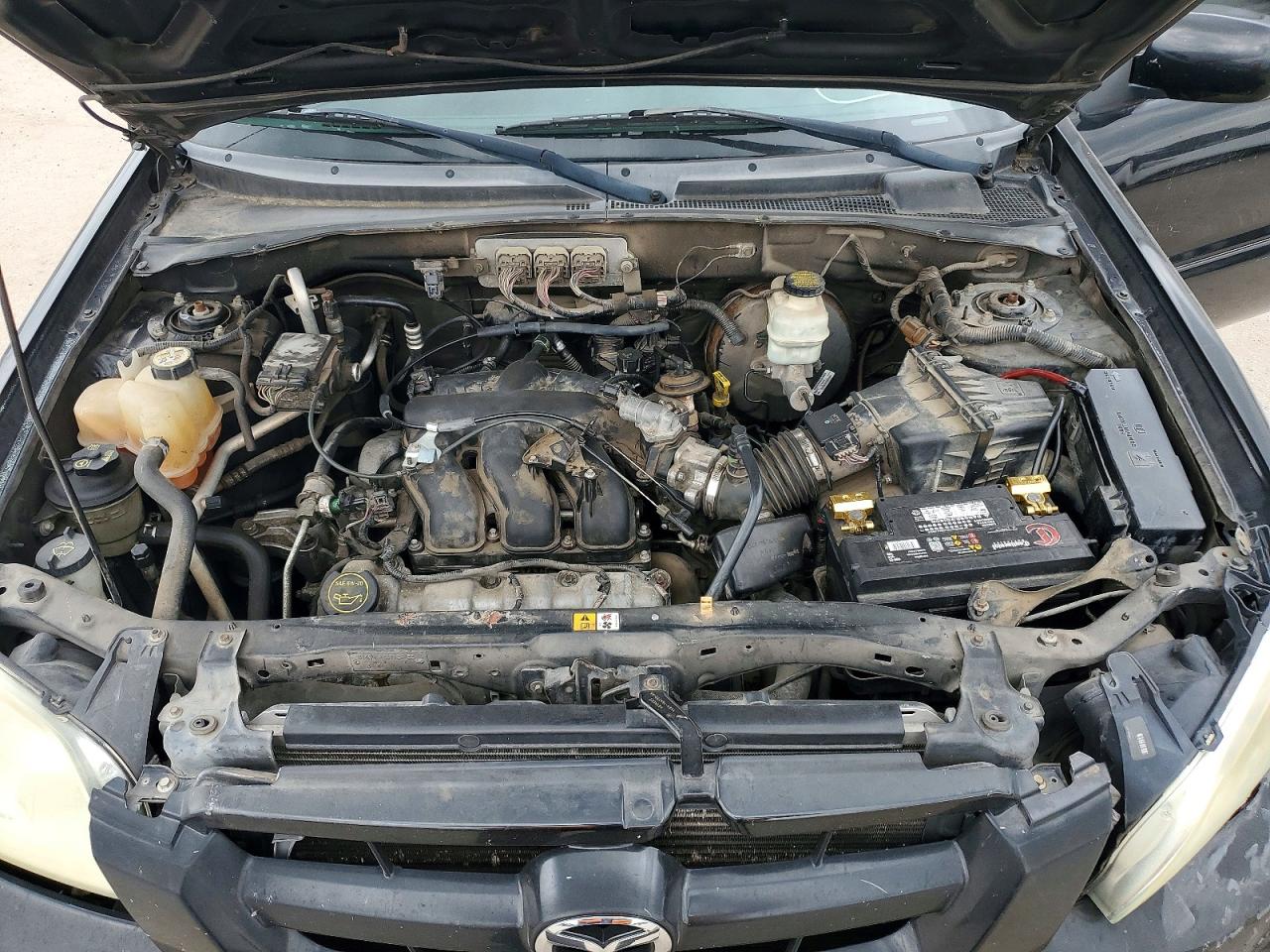 2006 Mazda Tribute S Black vin: 4F2YZ04156KM32382