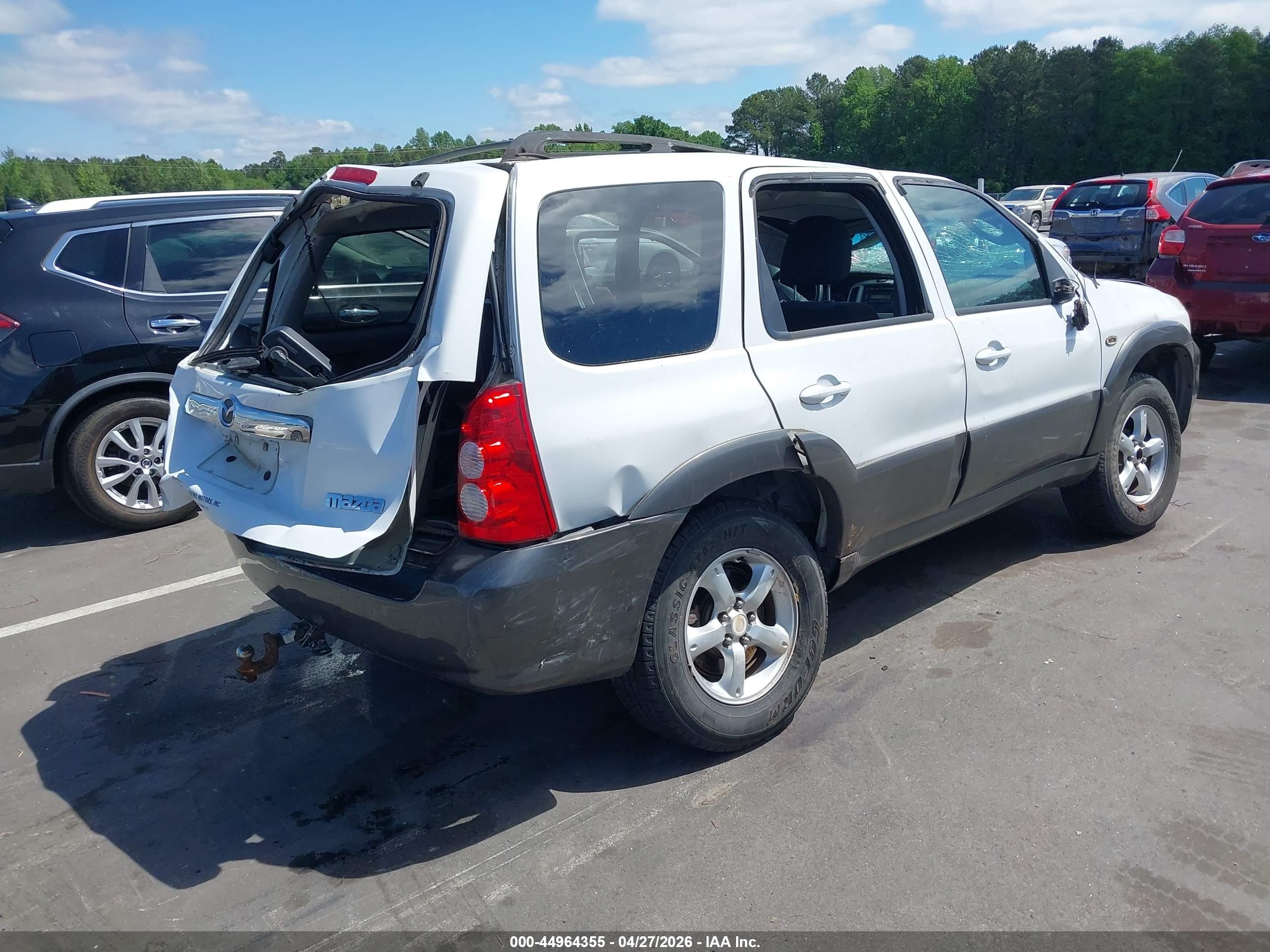 2005 Mazda Tribute S Белый vin: 4F2YZ04185KM60353