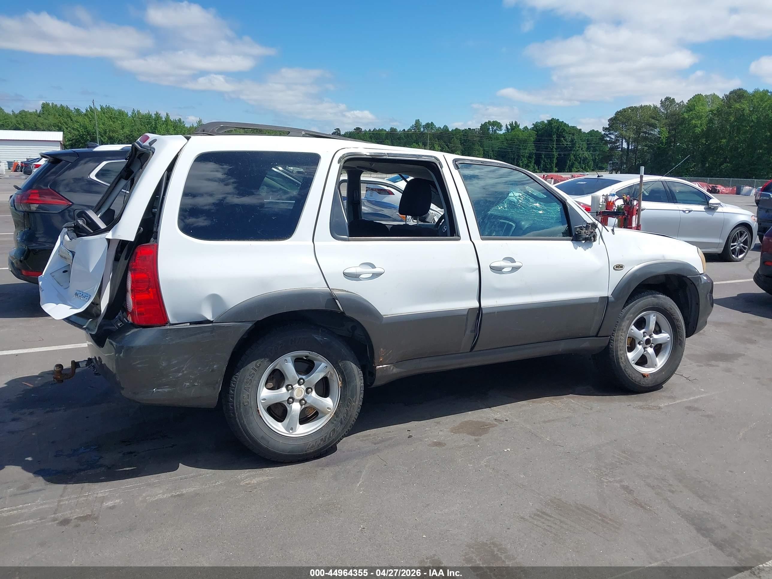 2005 Mazda Tribute S Белый vin: 4F2YZ04185KM60353