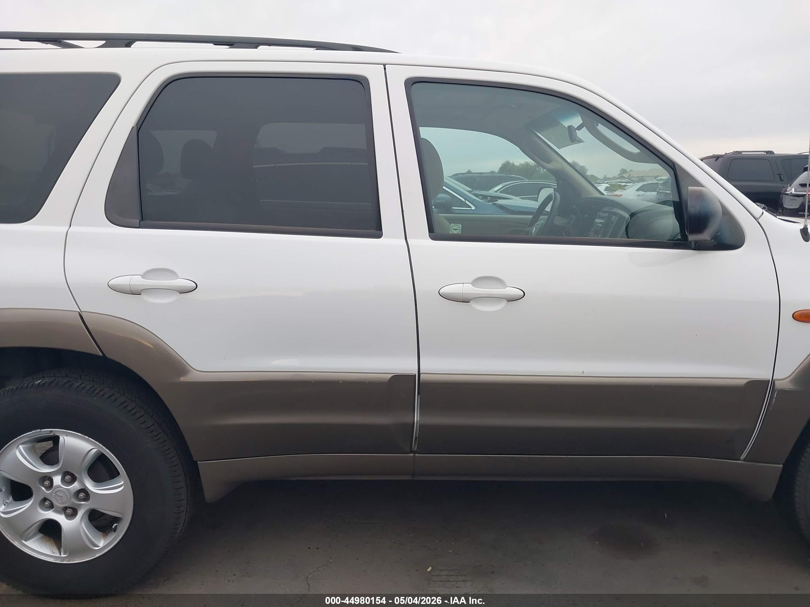 2004 Mazda Tribute Lx V6 White vin: 4F2YZ04194KM22998