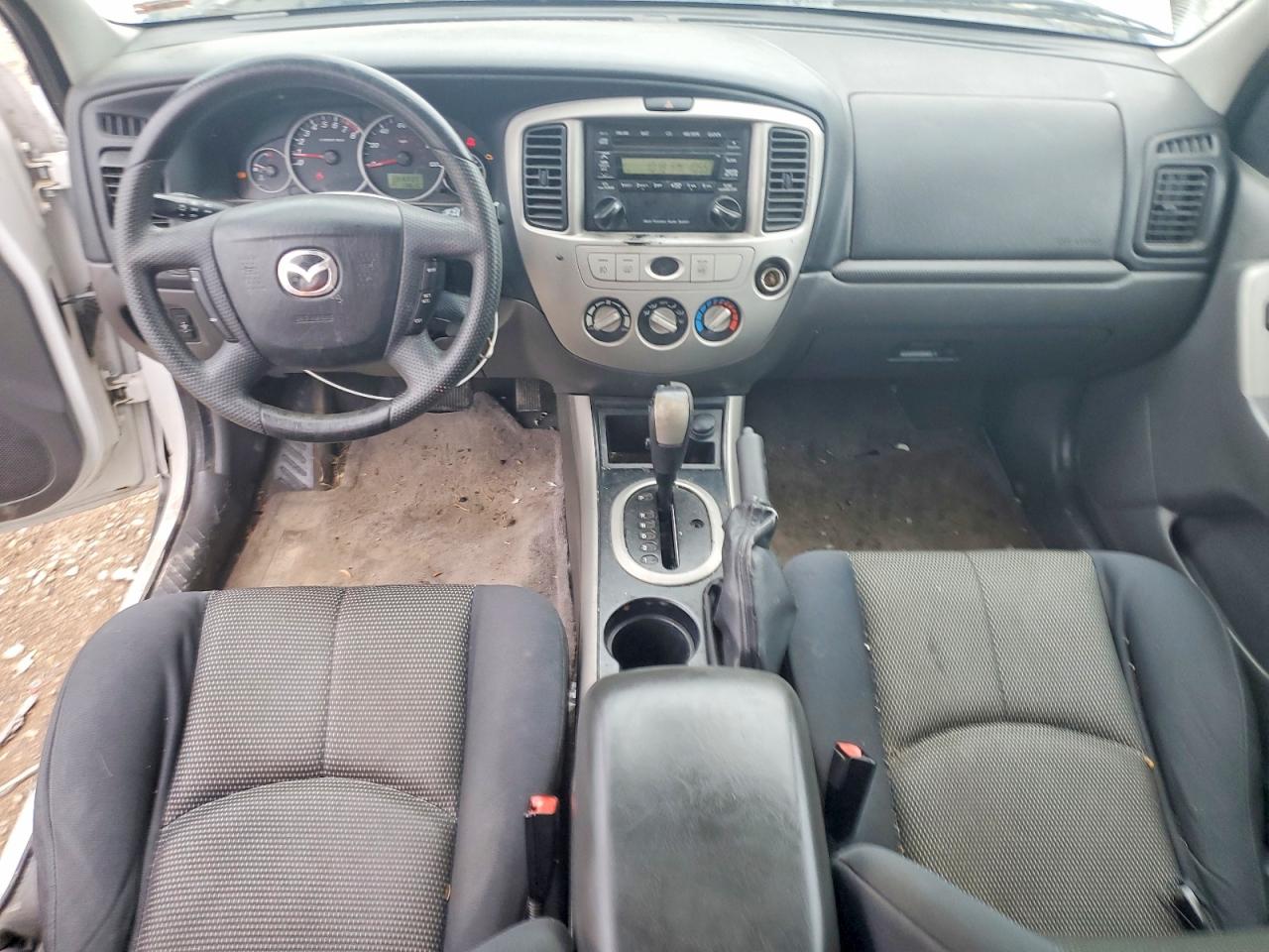 2005 Mazda Tribute S White vin: 4F2YZ041X5KM08657