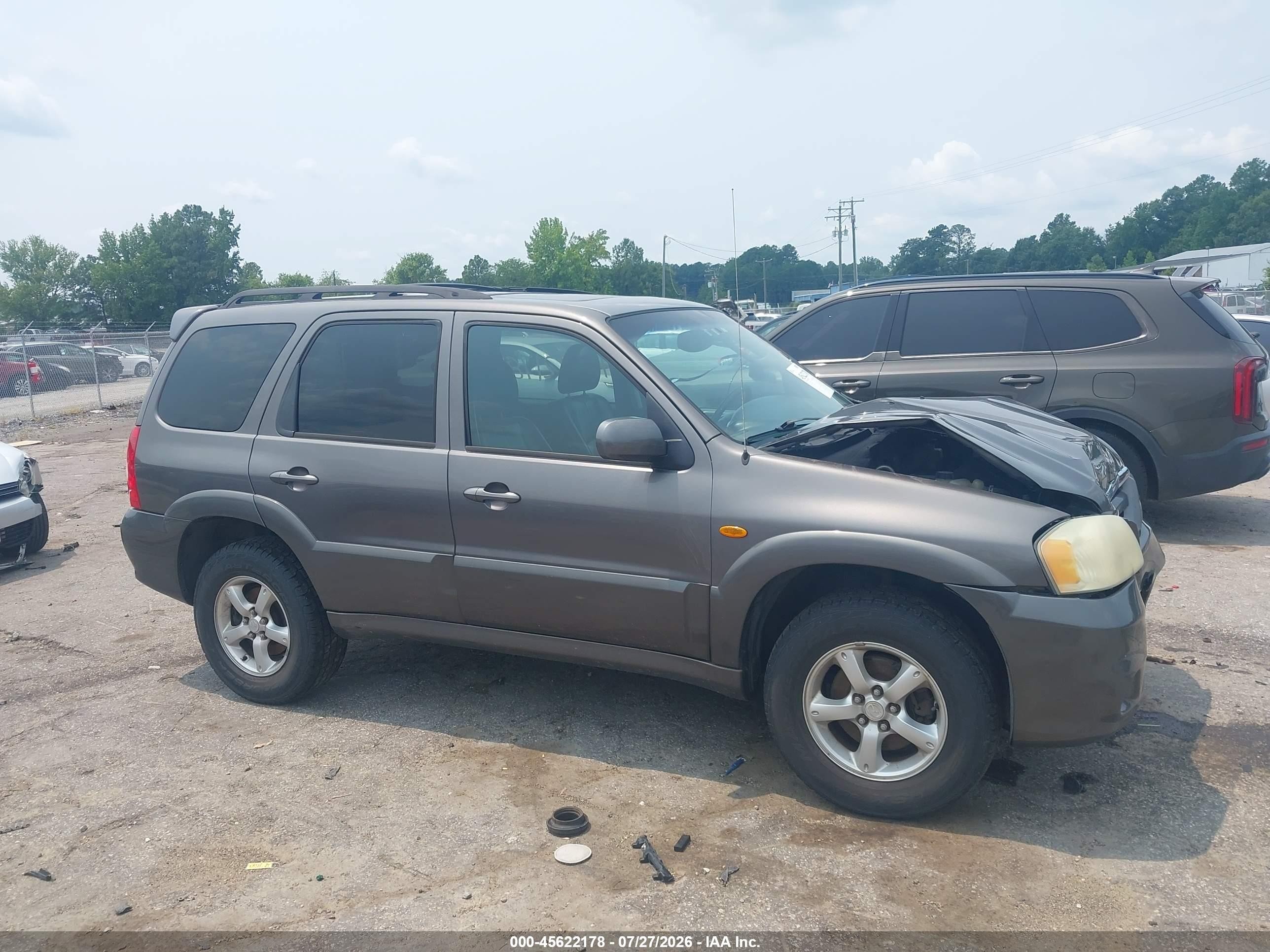 2005 Mazda Tribute S Gray vin: 4F2YZ06155KM04979