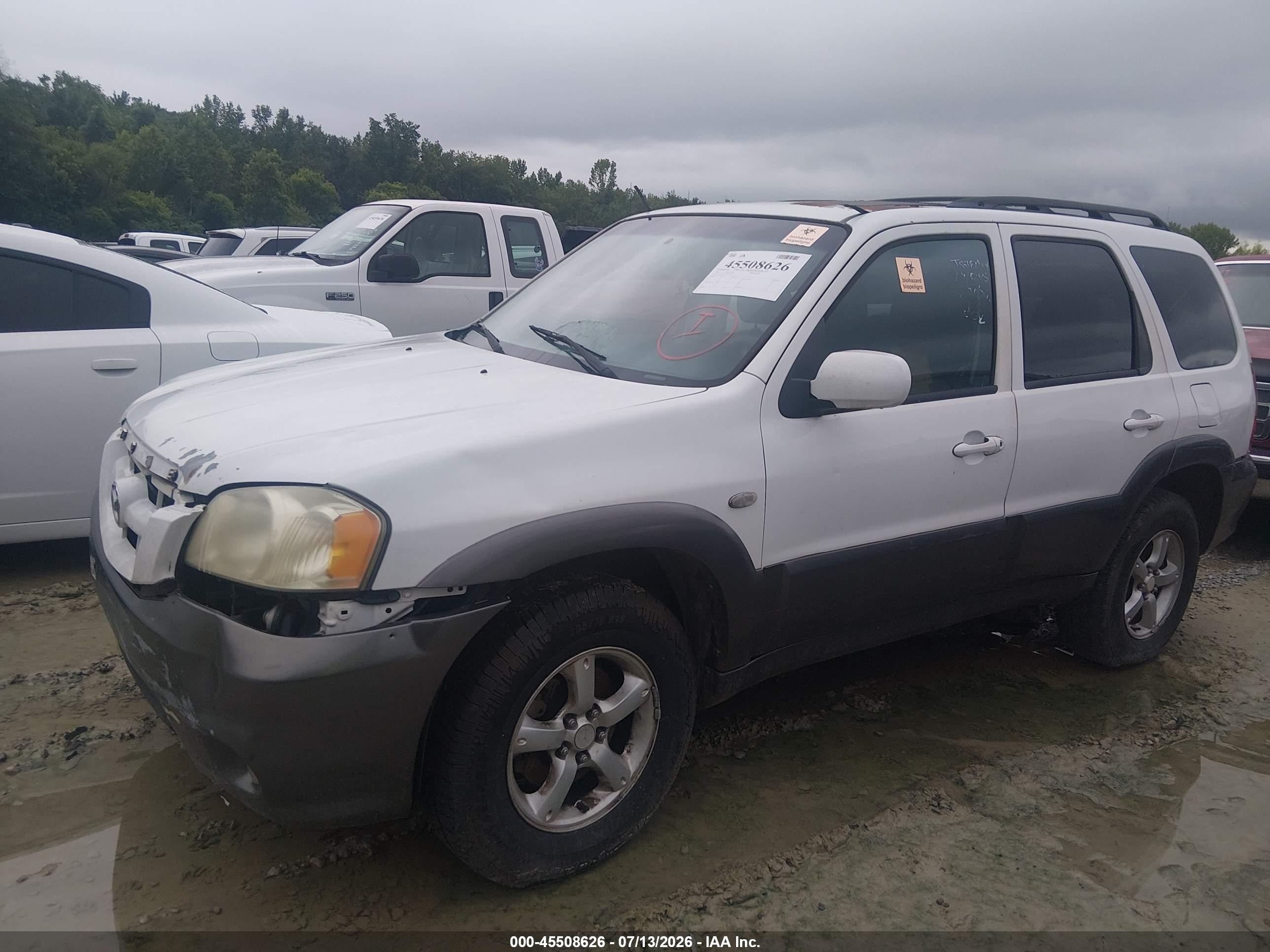 2005 Mazda Tribute S Белый vin: 4F2YZ06175KM36526