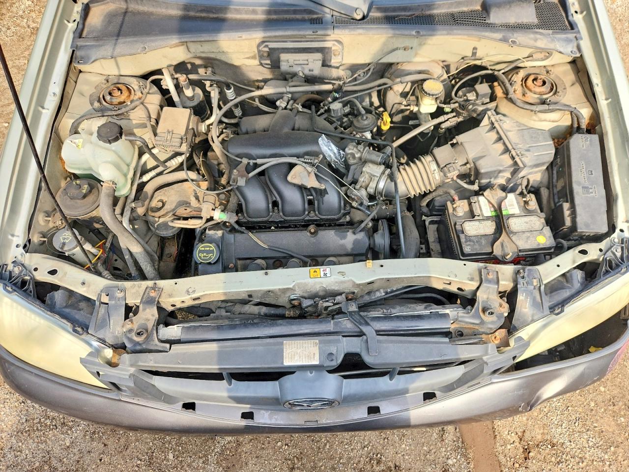 2004 Mazda Tribute Lx Cream vin: 4F2YZ94124KM21972