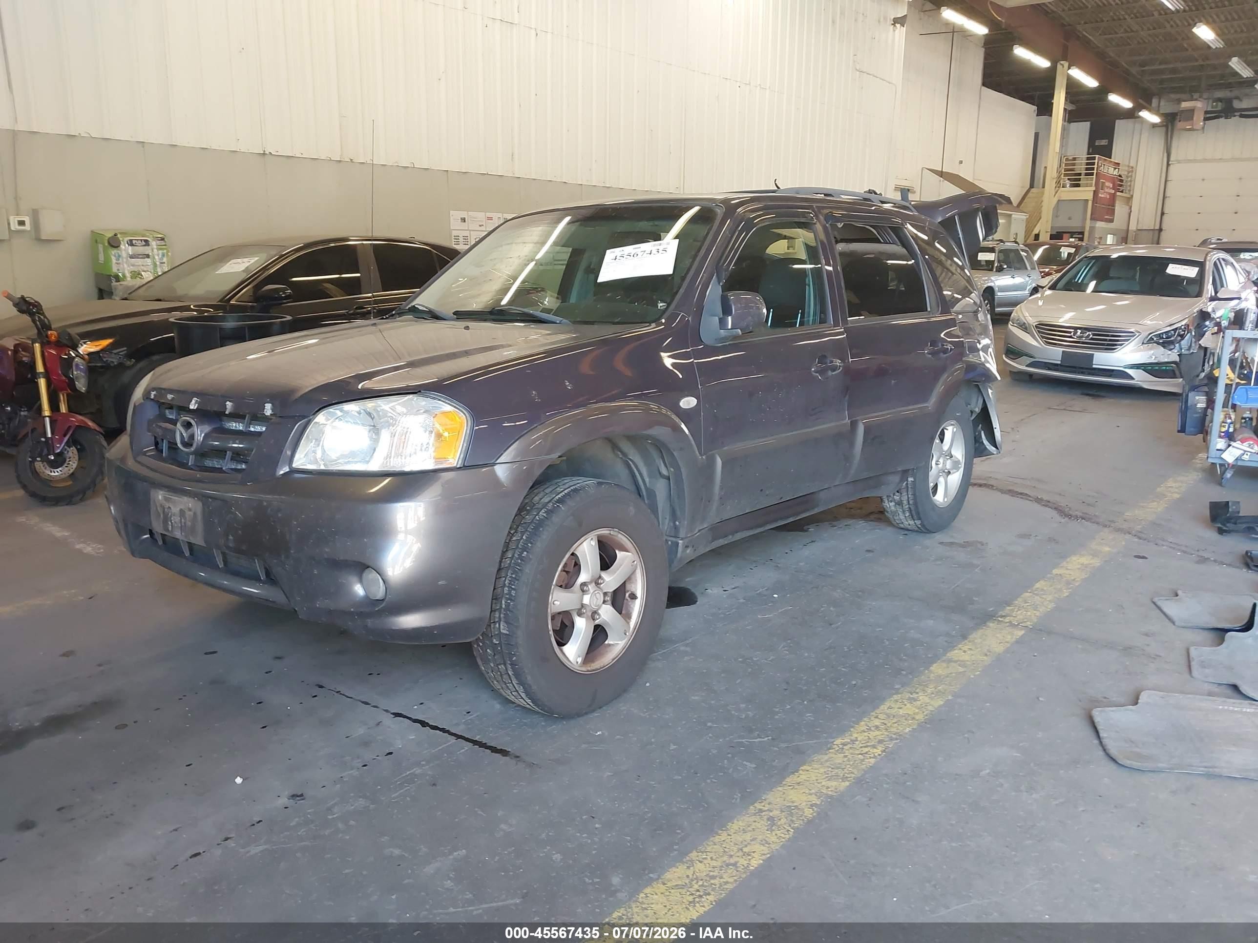 2006 Mazda Tribute S Gray vin: 4F2YZ94136KM16444