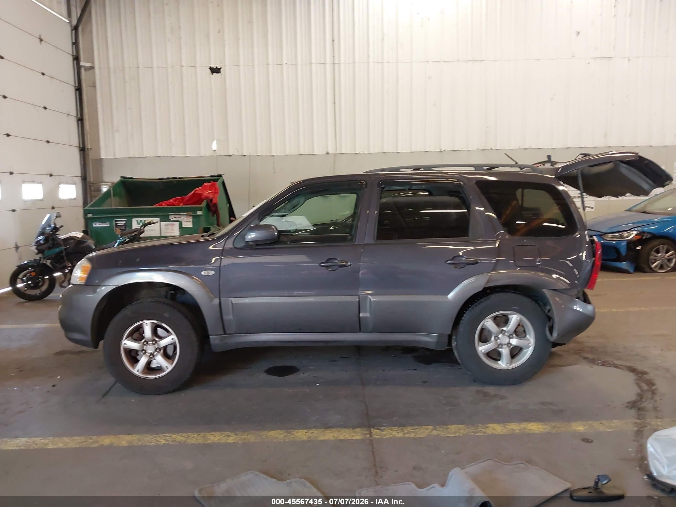 2006 Mazda Tribute S Gray vin: 4F2YZ94136KM16444