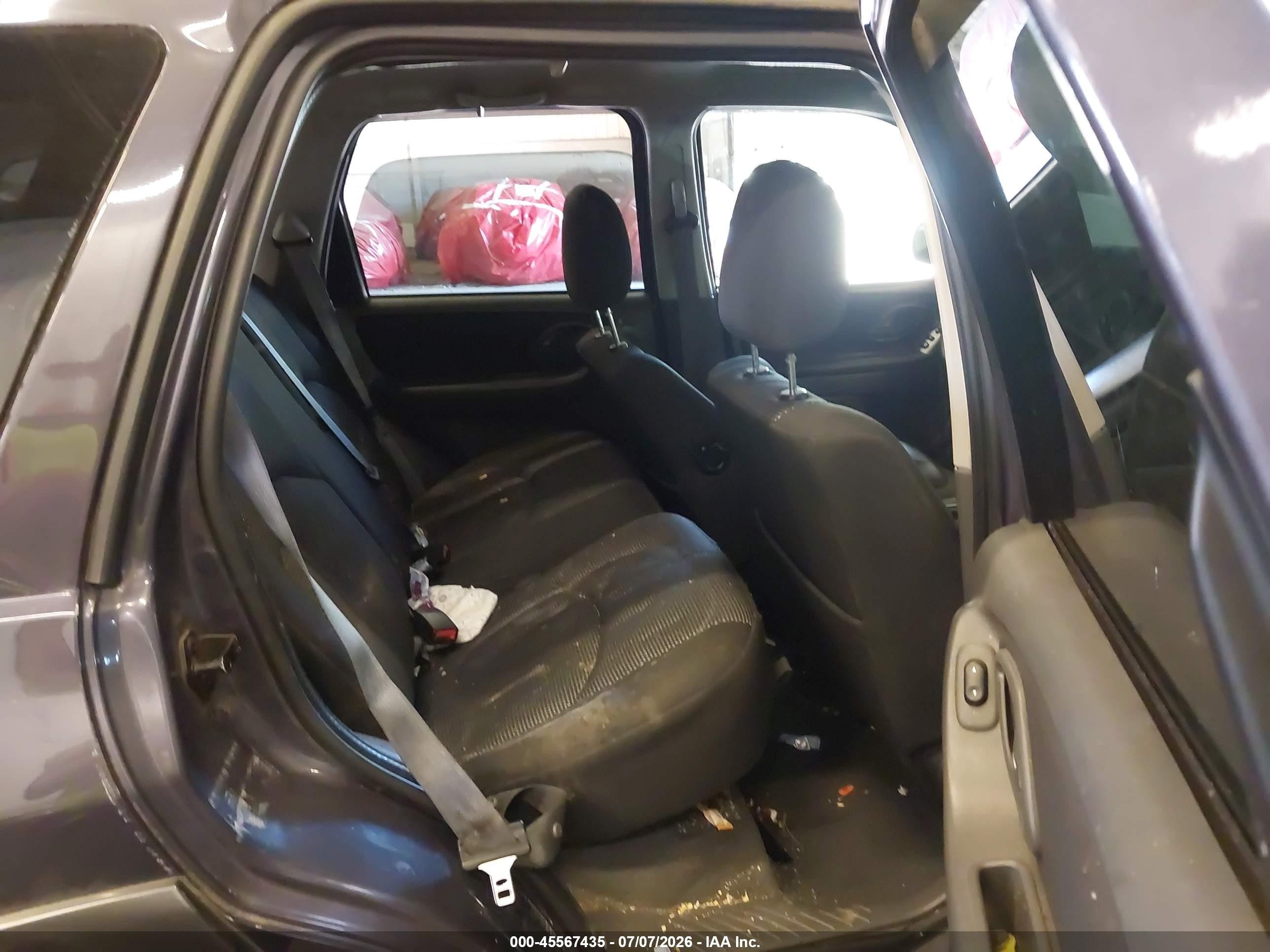 2006 Mazda Tribute S Gray vin: 4F2YZ94136KM16444