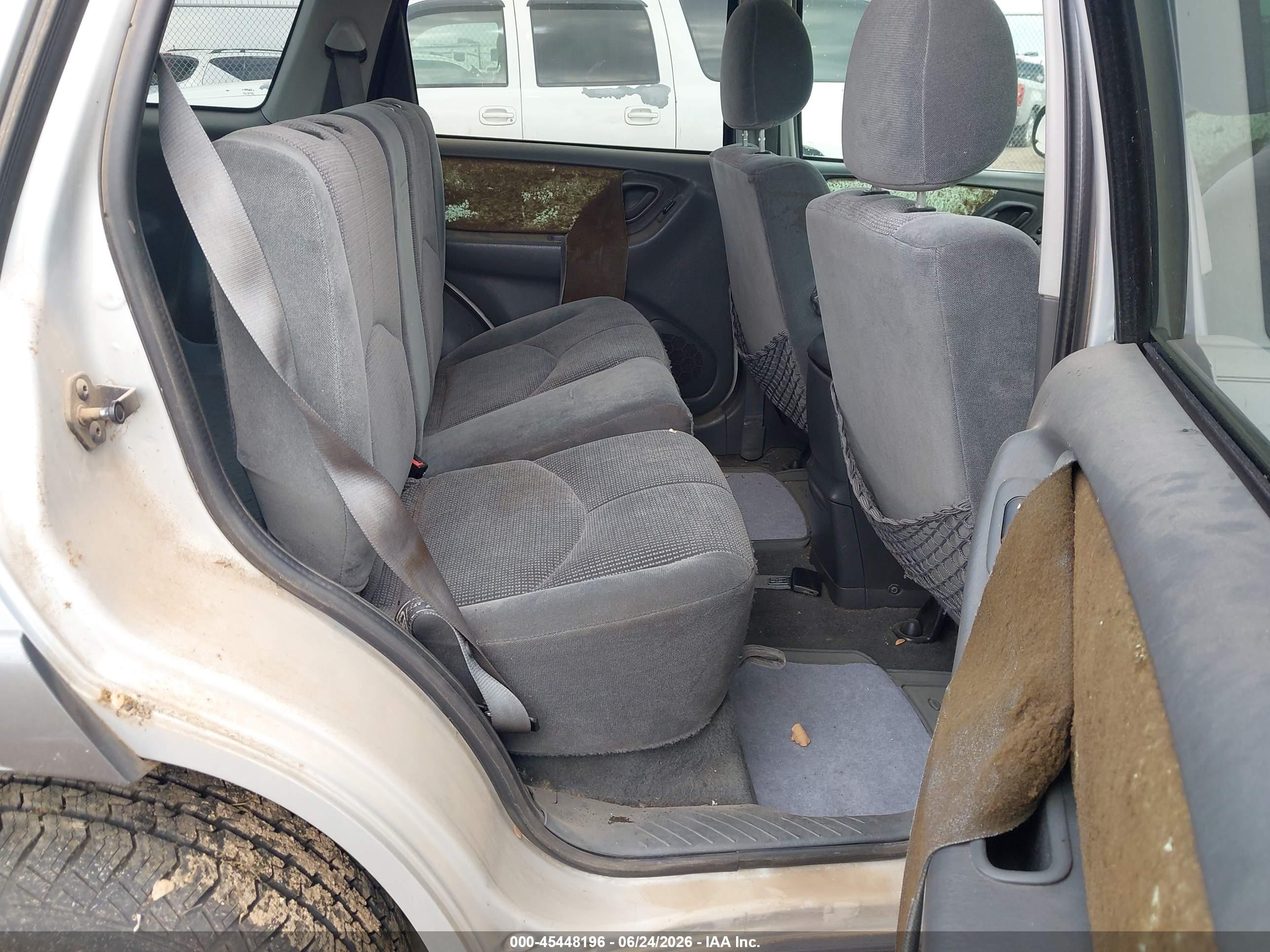 2003 Mazda Tribute Lx V6 Silver vin: 4F2YZ94143KM10941