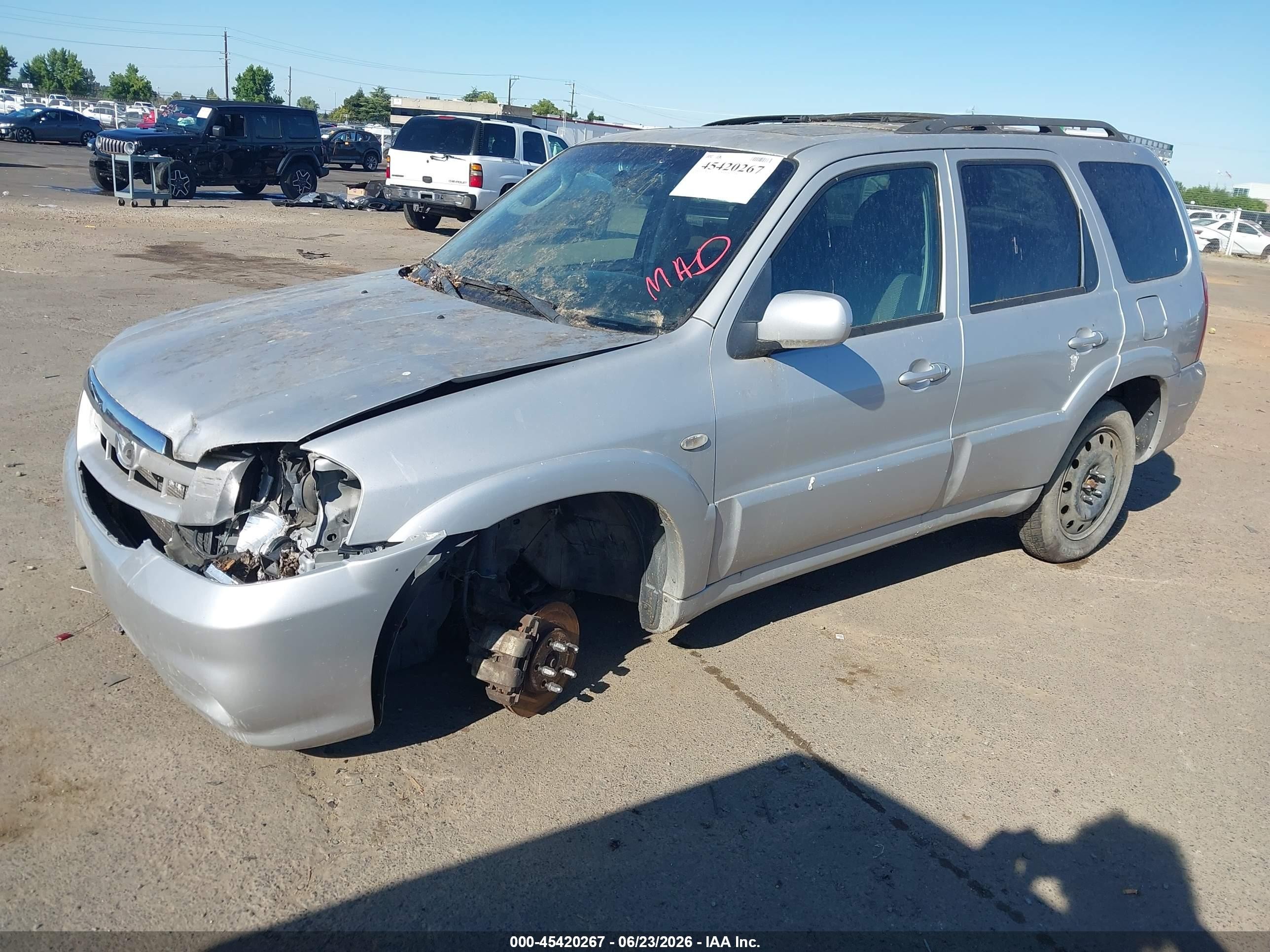 2005 Mazda Tribute S Silver vin: 4F2YZ94165KM50781