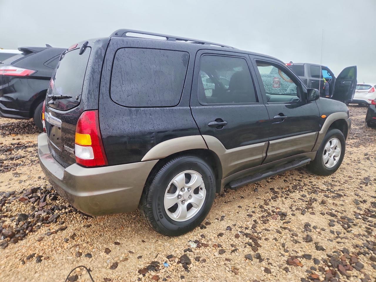 2004 Mazda Tribute Lx Черный vin: 4F2YZ94174KM02589