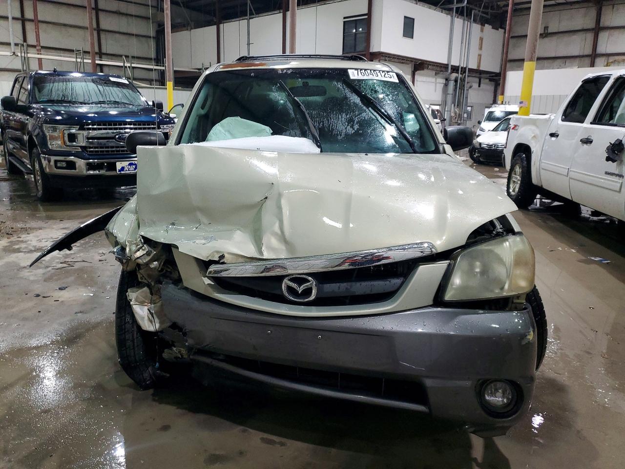 2003 Mazda Tribute Lx Beige vin: 4F2YZ94193KM56104