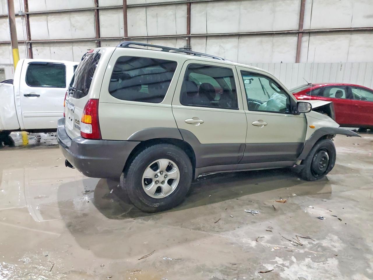2003 Mazda Tribute Lx Beige vin: 4F2YZ94193KM56104