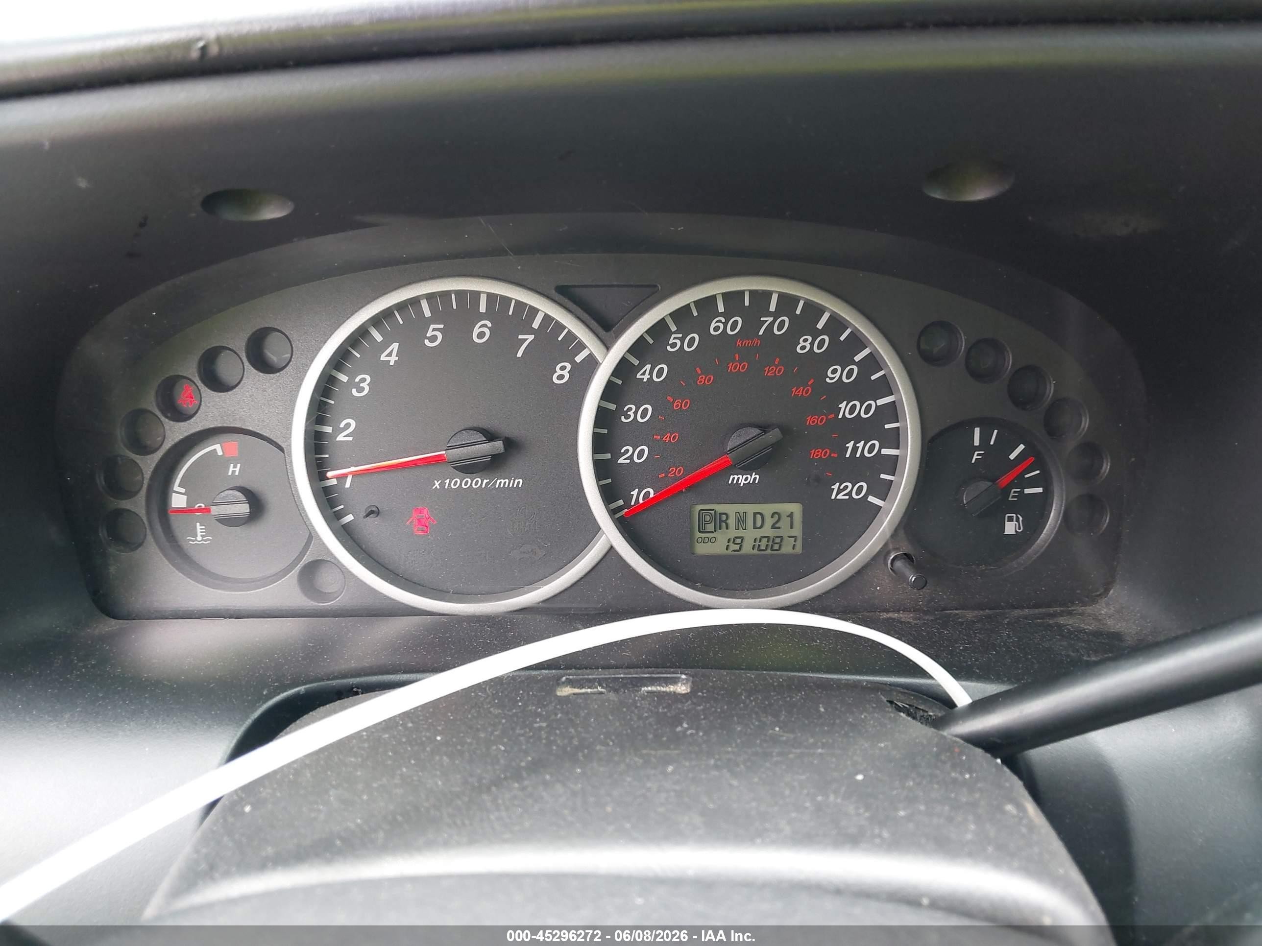 2004 Mazda Tribute Lx V6 Silver vin: 4F2YZ941X4KM05549