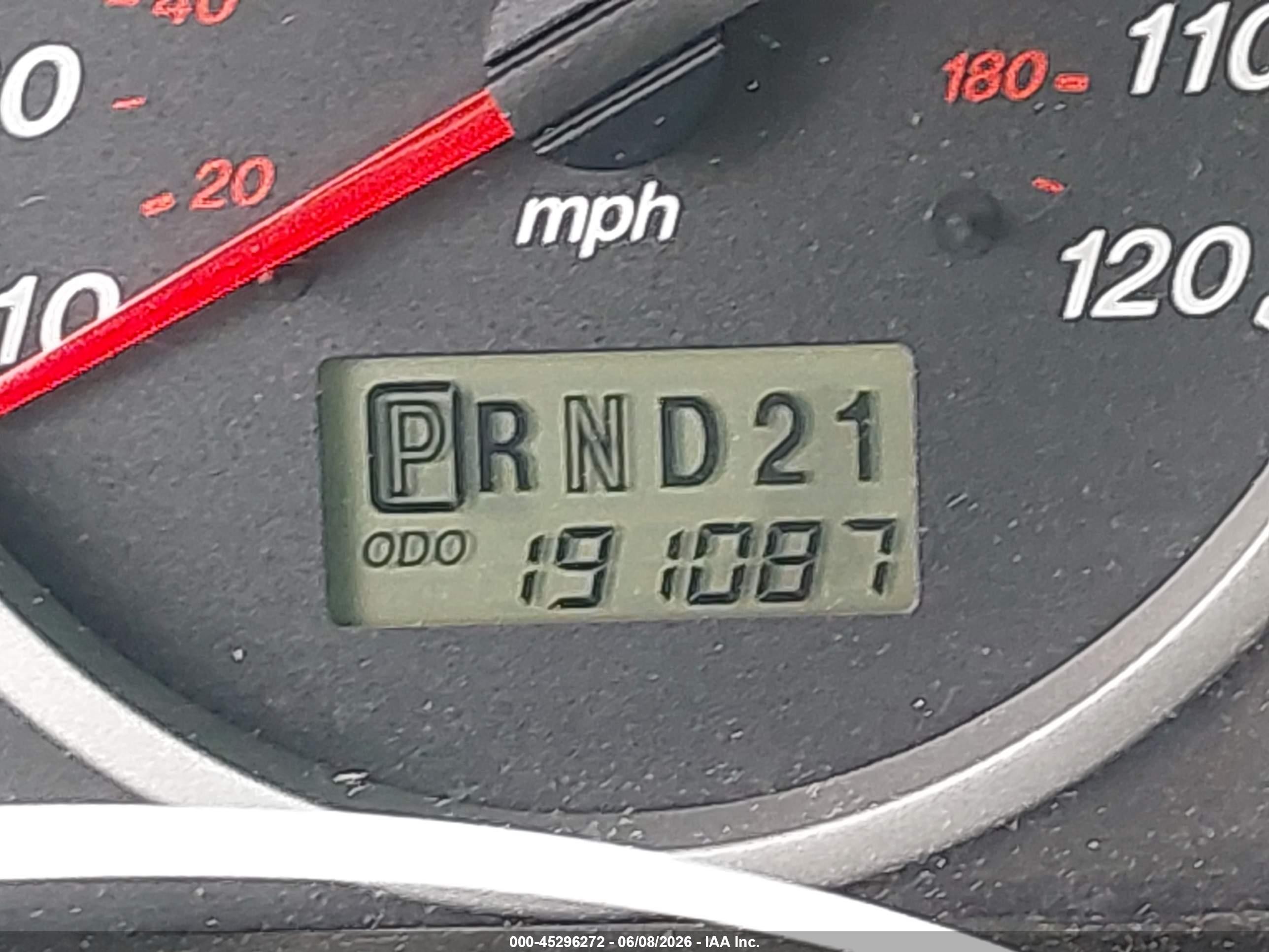 2004 Mazda Tribute Lx V6 Silver vin: 4F2YZ941X4KM05549