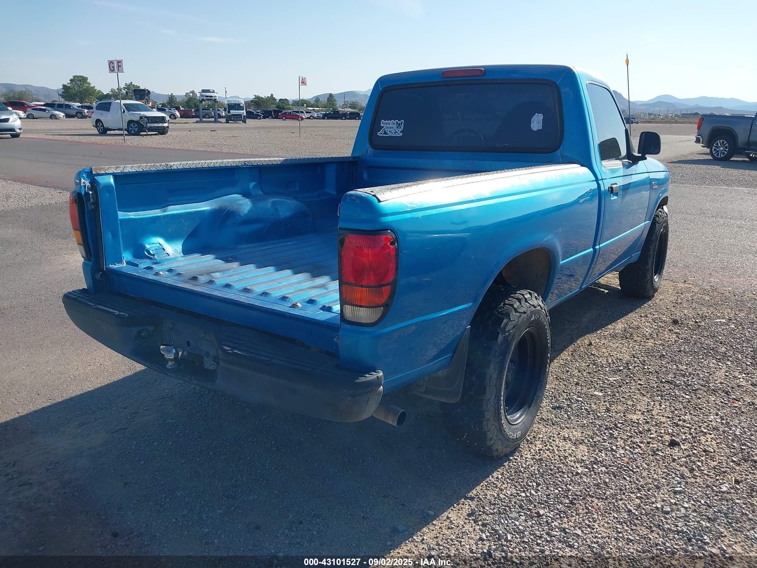 1994 Mazda B2300   Синий vin: 4F4CR12A2RTN10965