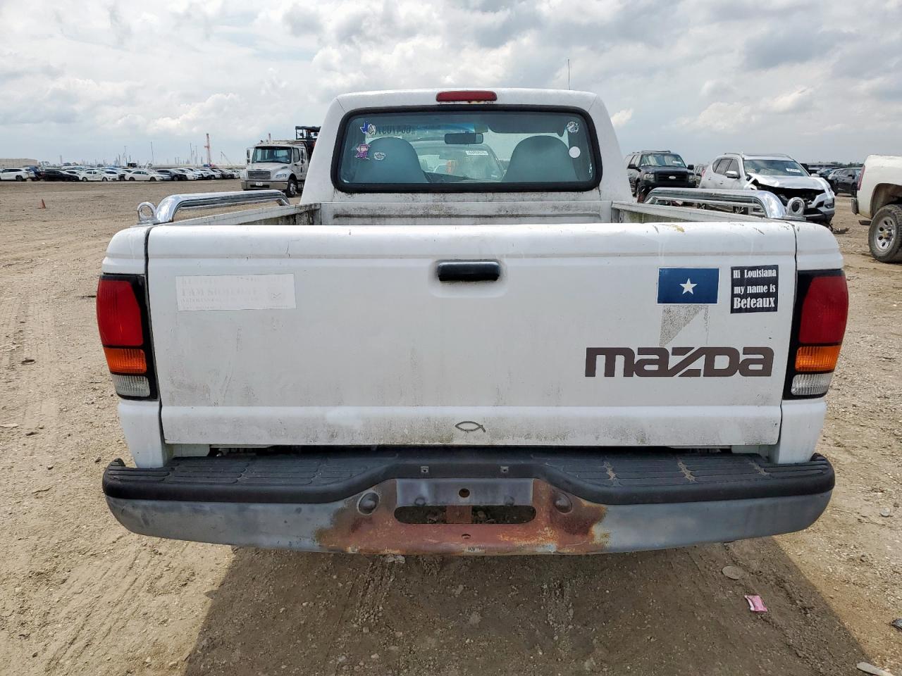 1996 Mazda B2300 White vin: 4F4CR12A2TTM23297