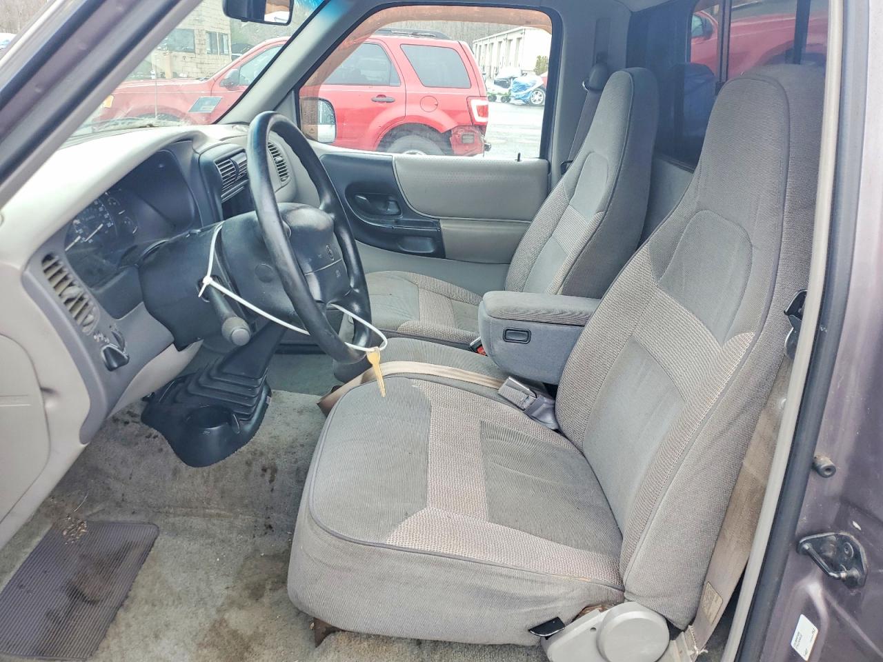 1997 Mazda B2300 Cab Plus Серый vin: 4F4CR12A2VTM29667