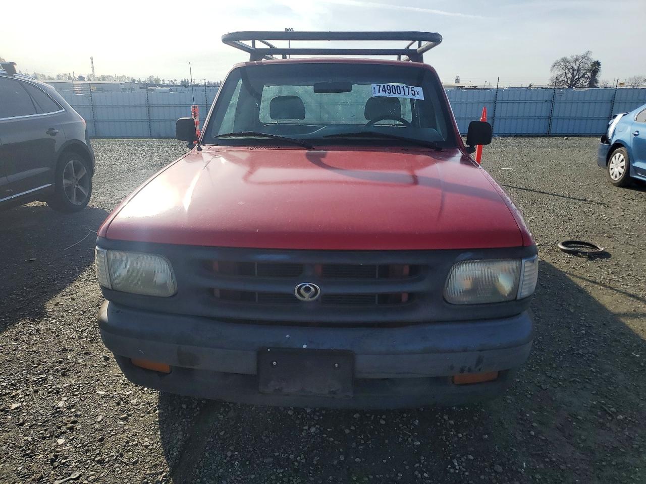 1994 Mazda B2300 Red vin: 4F4CR12A3RTM96199