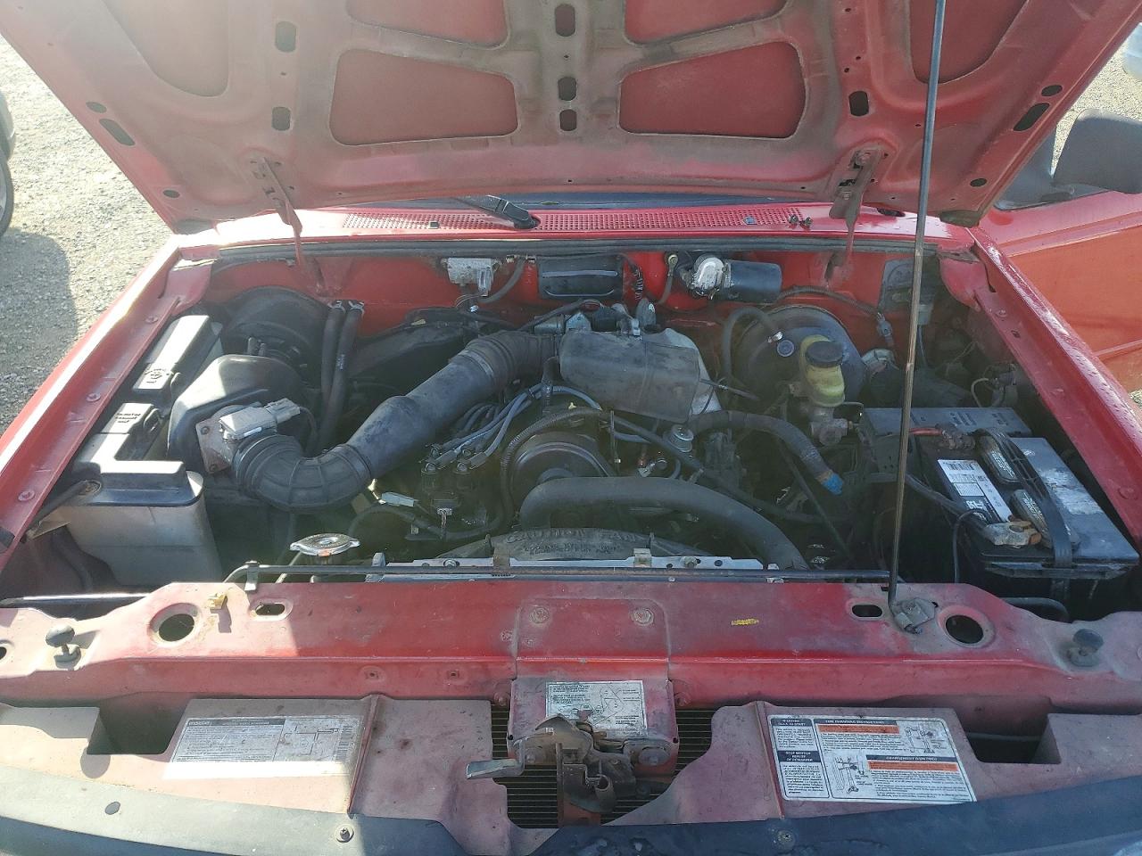 1994 Mazda B2300 Red vin: 4F4CR12A3RTM96199