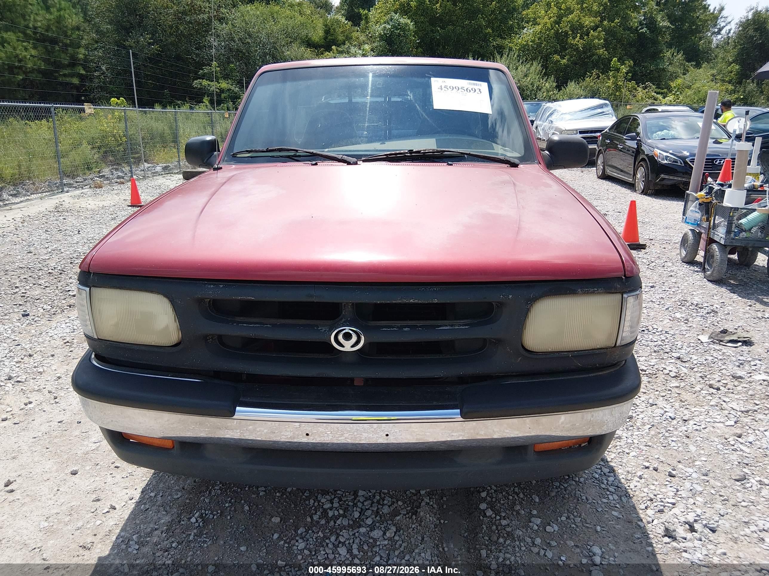 1997 Mazda B2300 Se Бордовый vin: 4F4CR12A4VTM03961