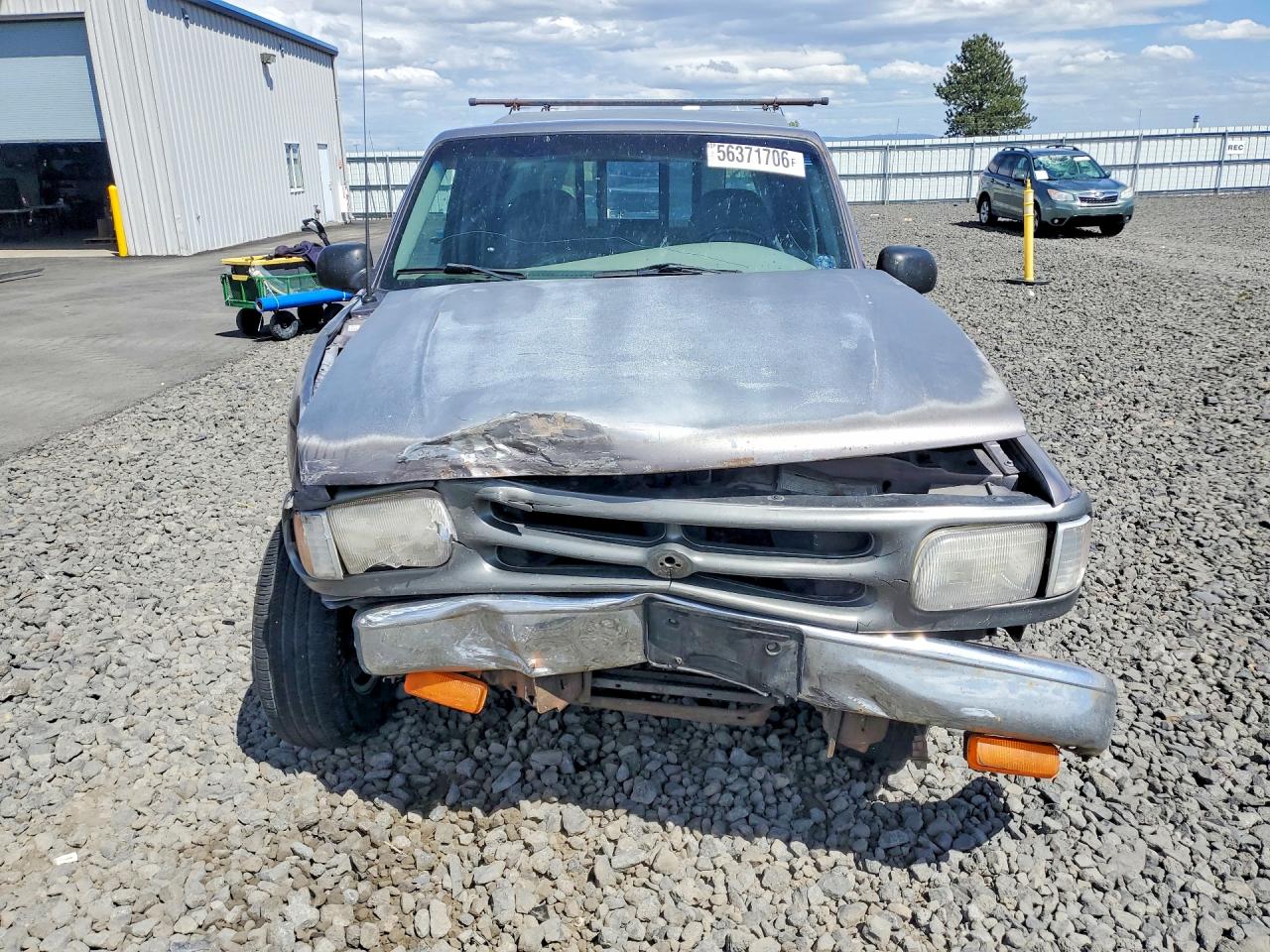 1997 Mazda B2300 Серый vin: 4F4CR12A4VTM19321